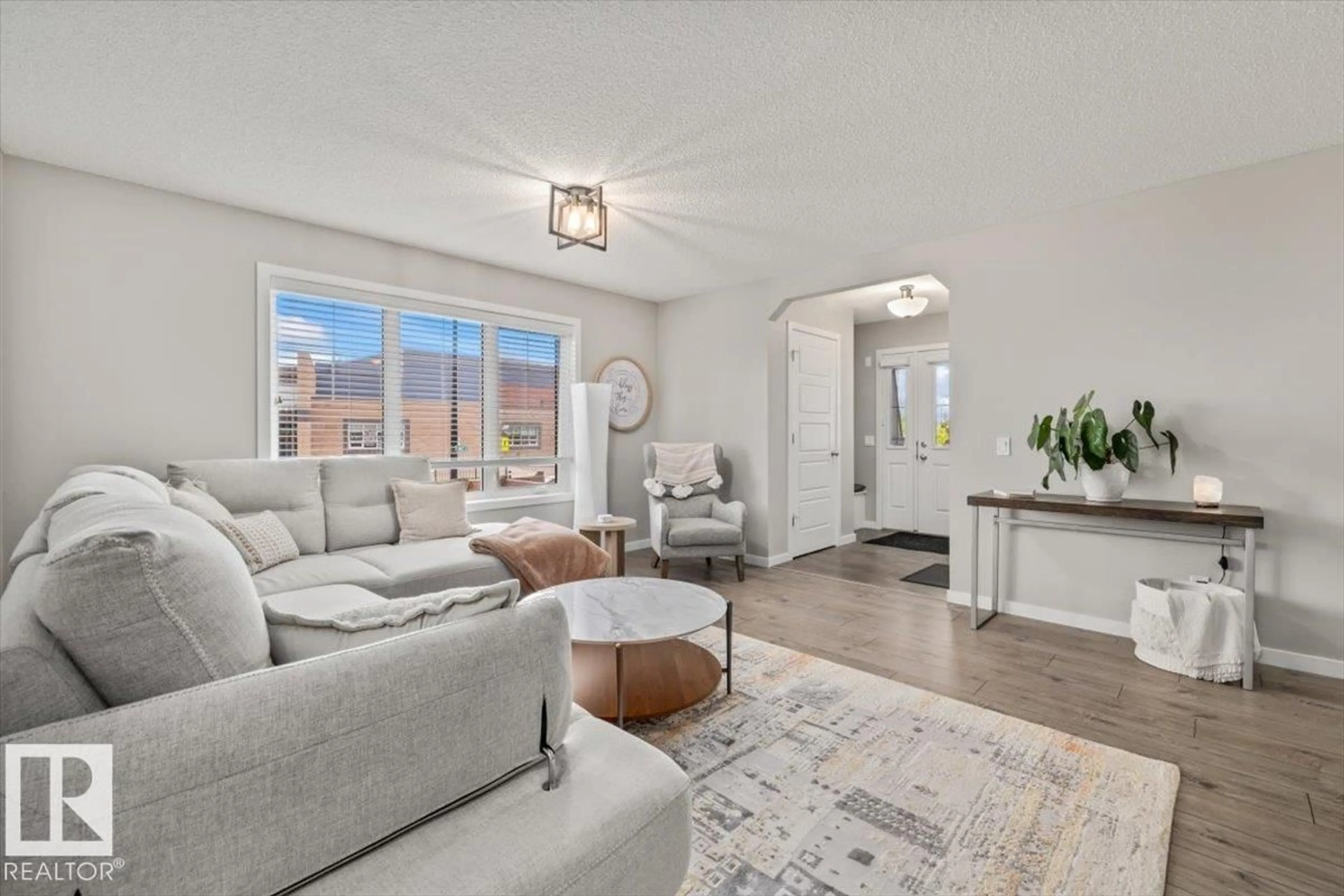 Living room with furniture, unknown for 1 JAMES CR, St. Albert Alberta T8N7S6