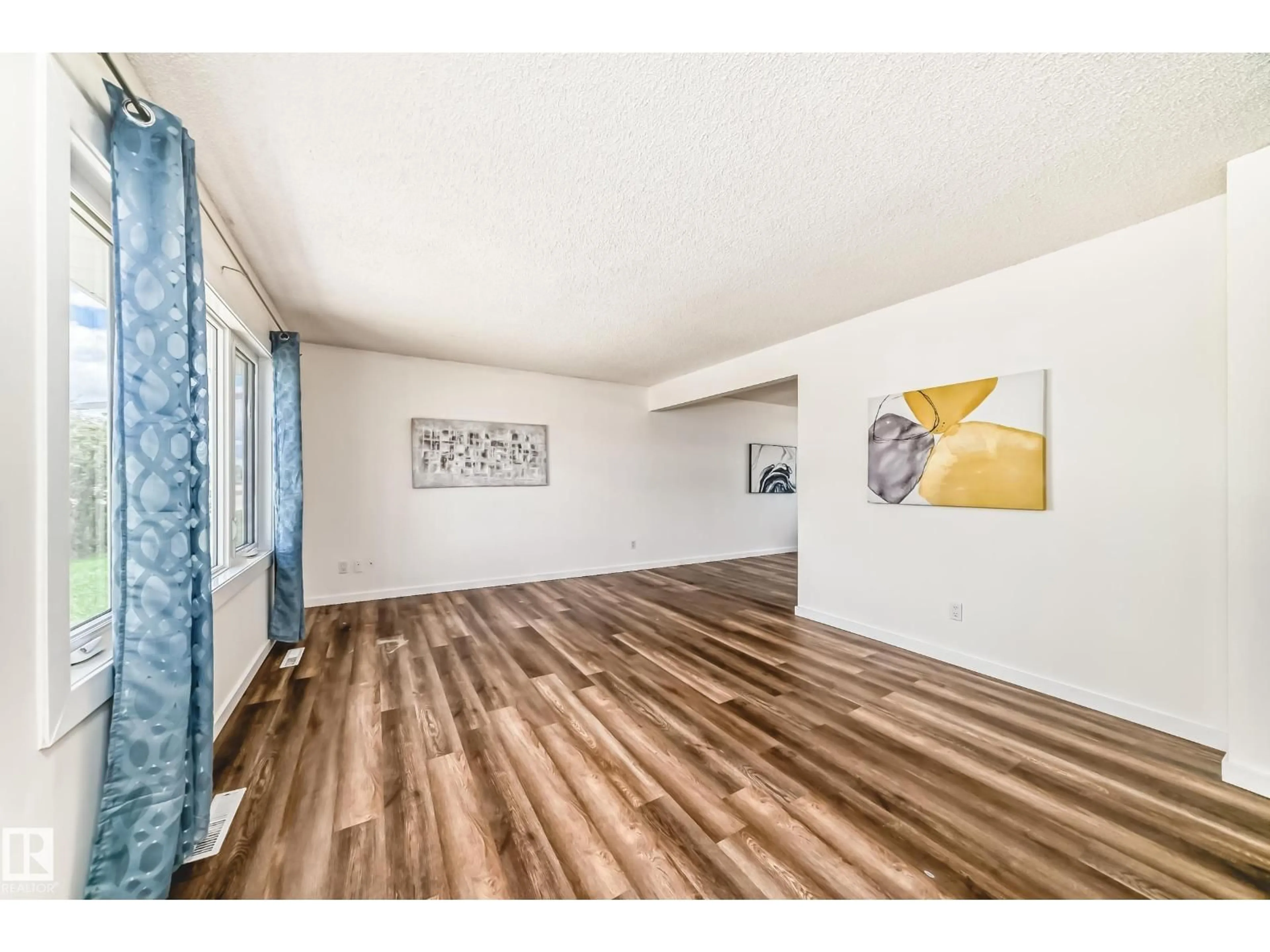 Unknown for NW - 13428 82 ST, Edmonton Alberta T5E2V2