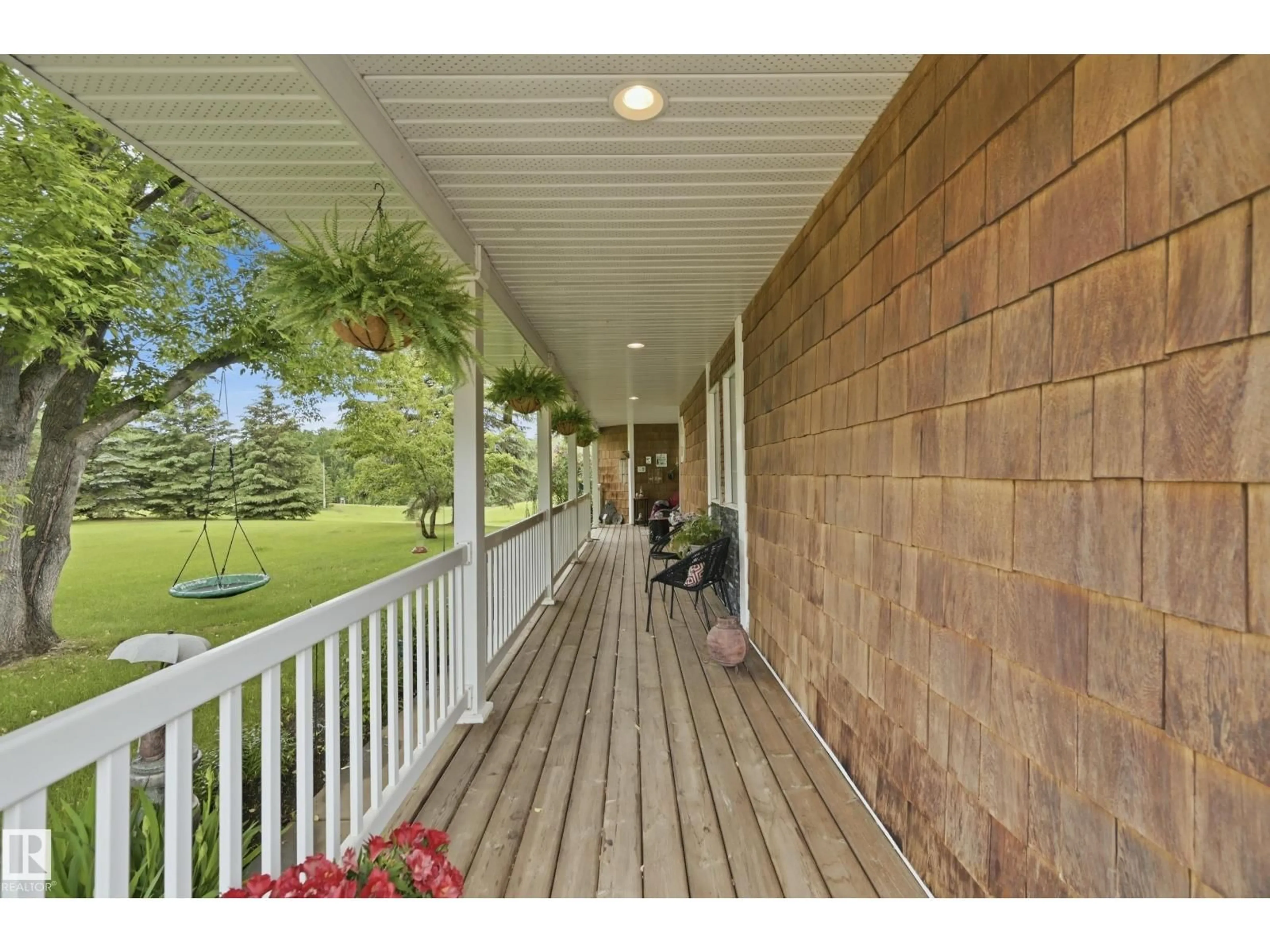 Indoor entryway for #2 - 53424 RGE ROAD 13 NE, Rural Parkland County Alberta T7Y0B4