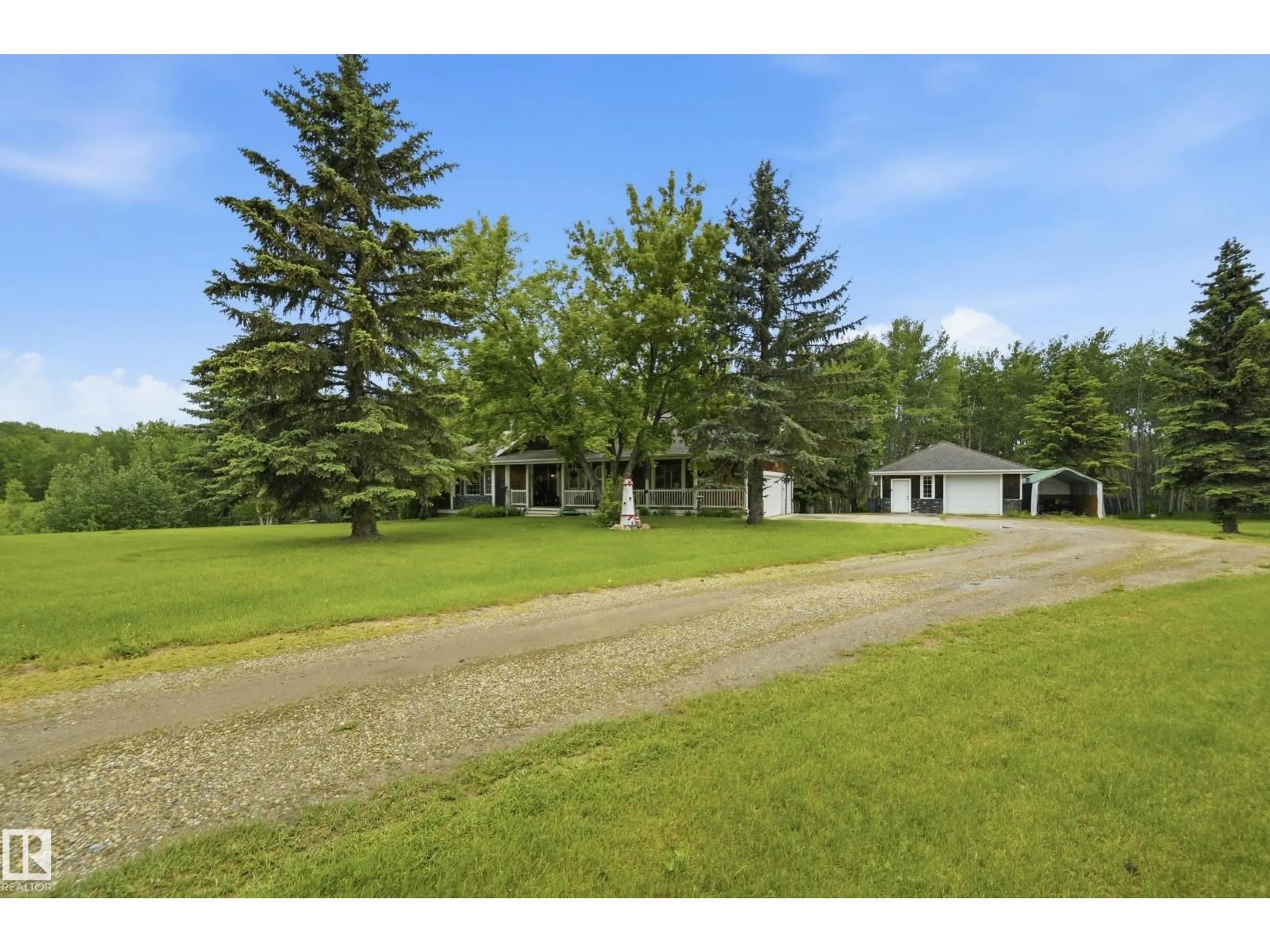 A pic from outside/outdoor area/front of a property/back of a property/a pic from drone, unknown for #2 - 53424 RGE ROAD 13 NE, Rural Parkland County Alberta T7Y6P4