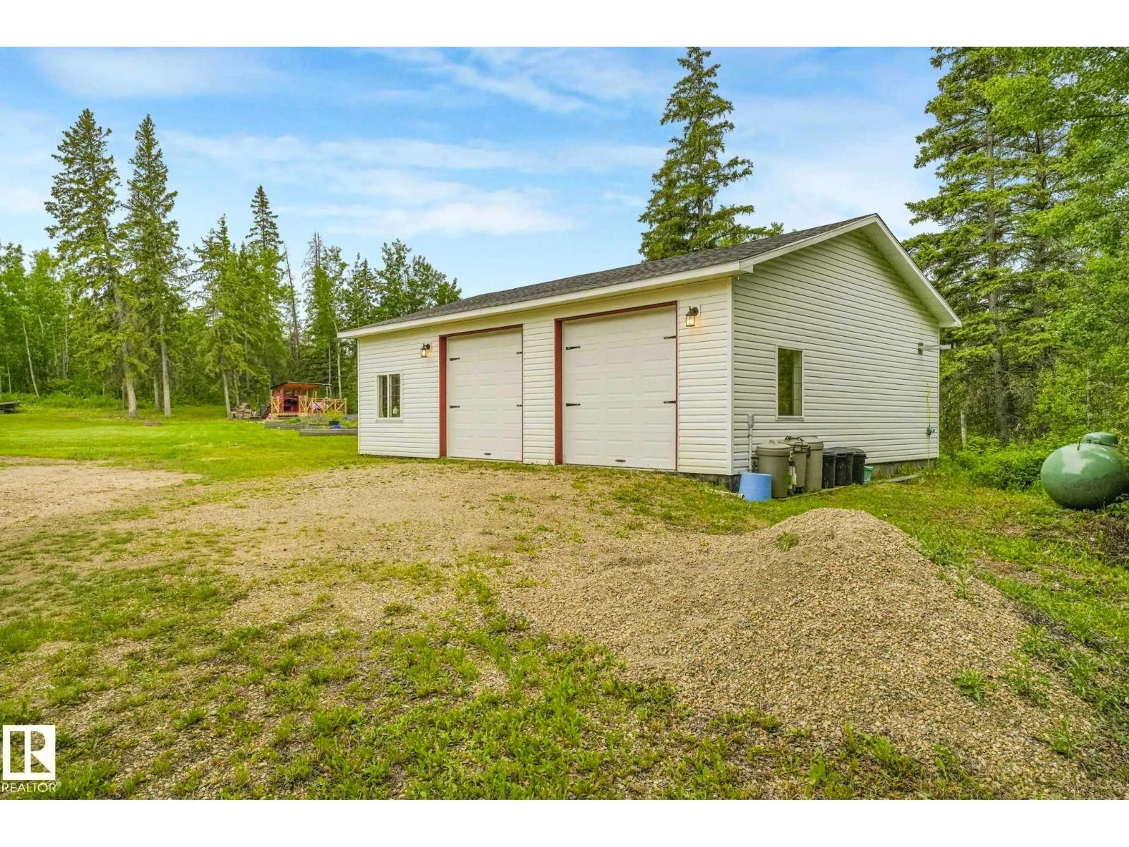 Shed for 31 - 56110 RGE ROAD 13, Rural Lac Ste. Anne County Alberta T0E1V0