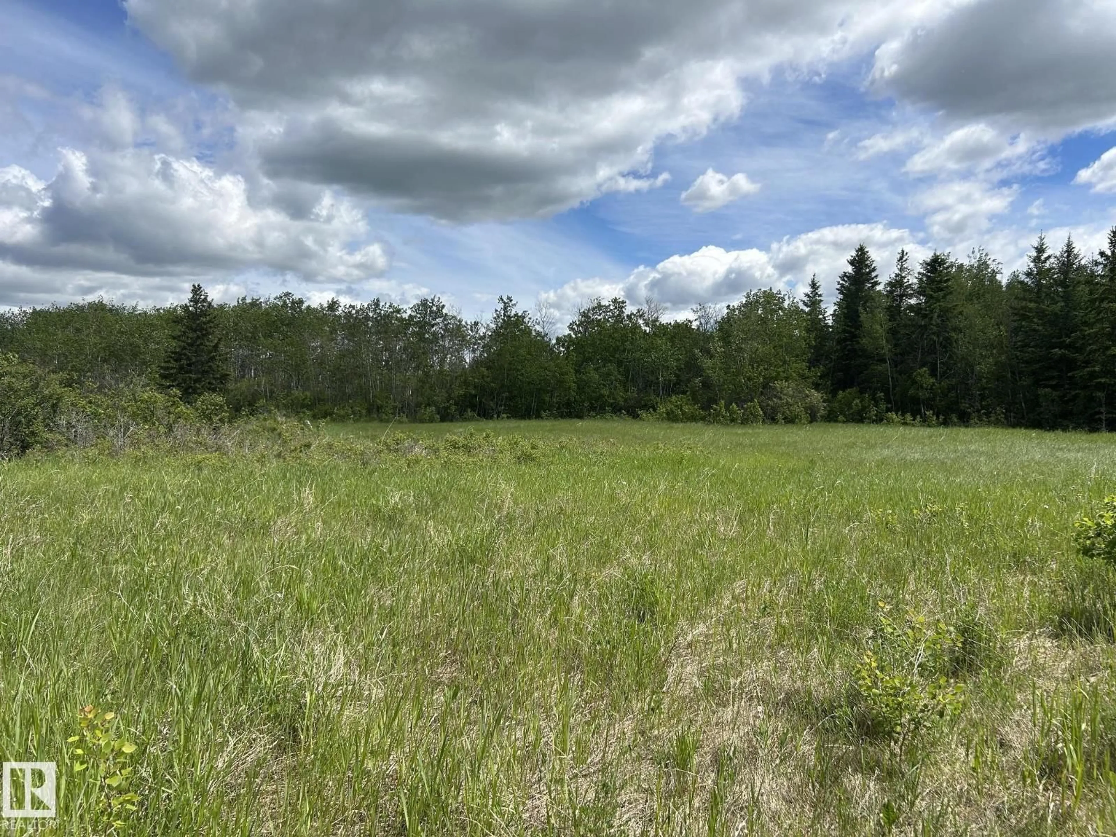 Unknown for 45 23319 TWP ROAD 572, Rural Sturgeon County Alberta T0A1N5