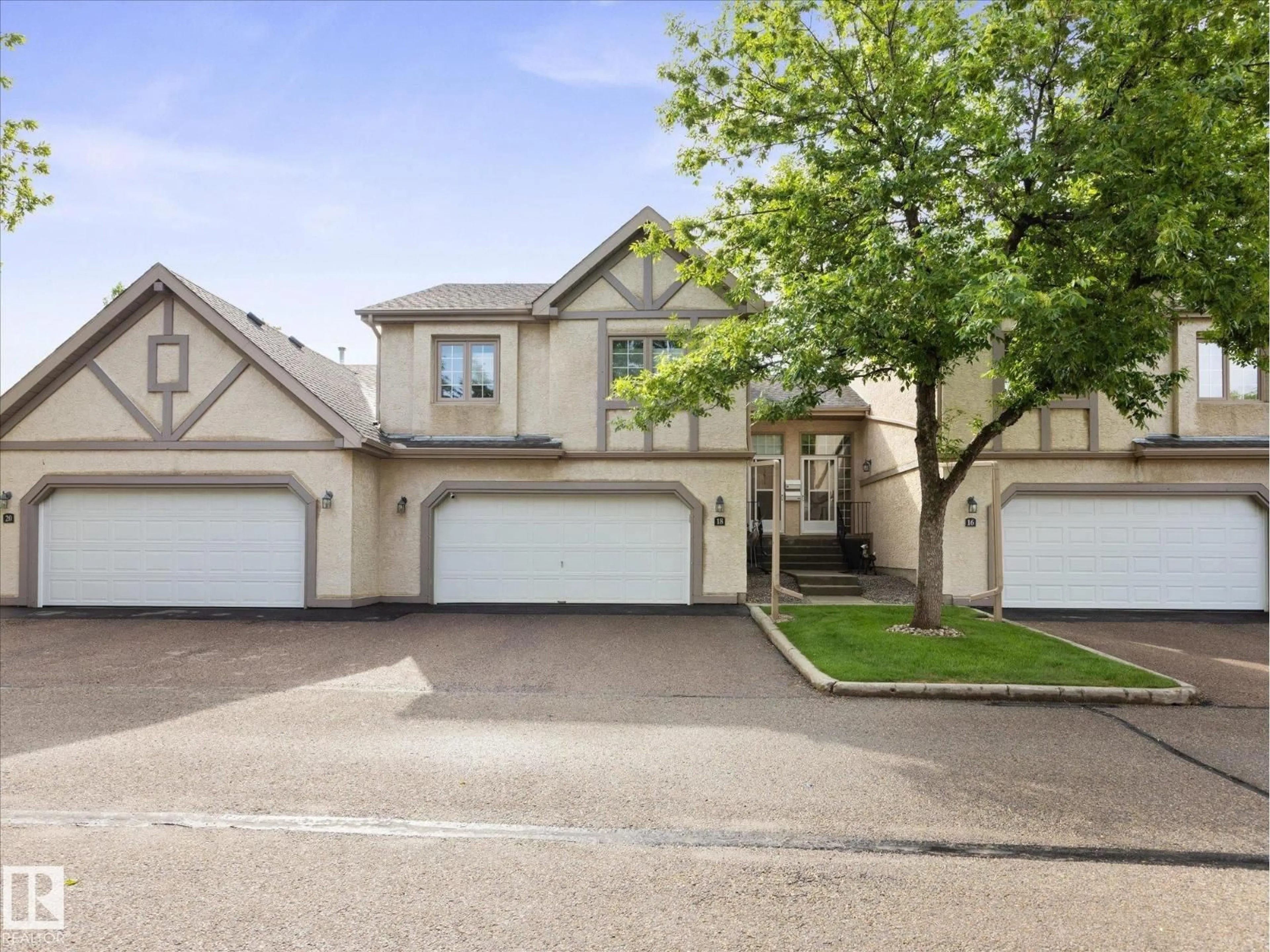 A pic from outside/outdoor area/front of a property/back of a property/a pic from drone, street for 18 57A ERIN RIDGE DR, St. Albert Alberta T8N6G1