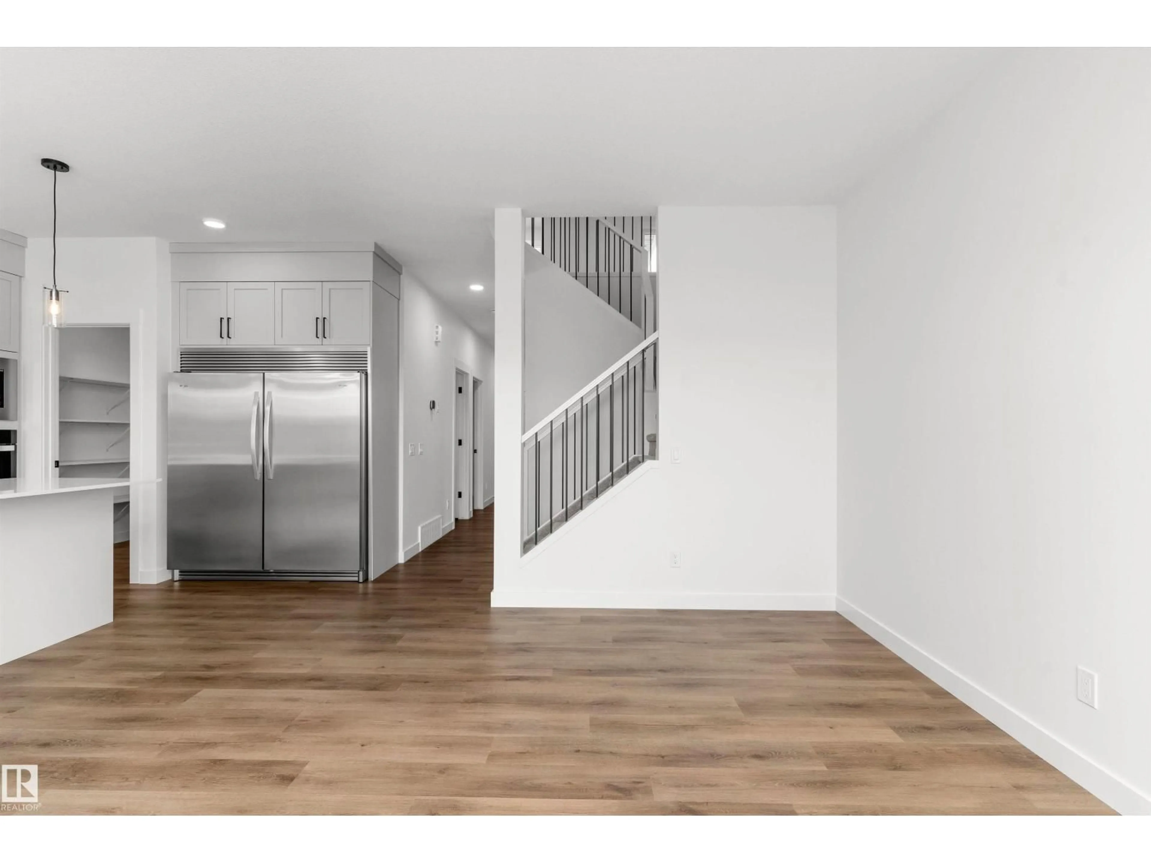 A pic of a room for 8969 ELVES LO, Edmonton Alberta T6M3G3