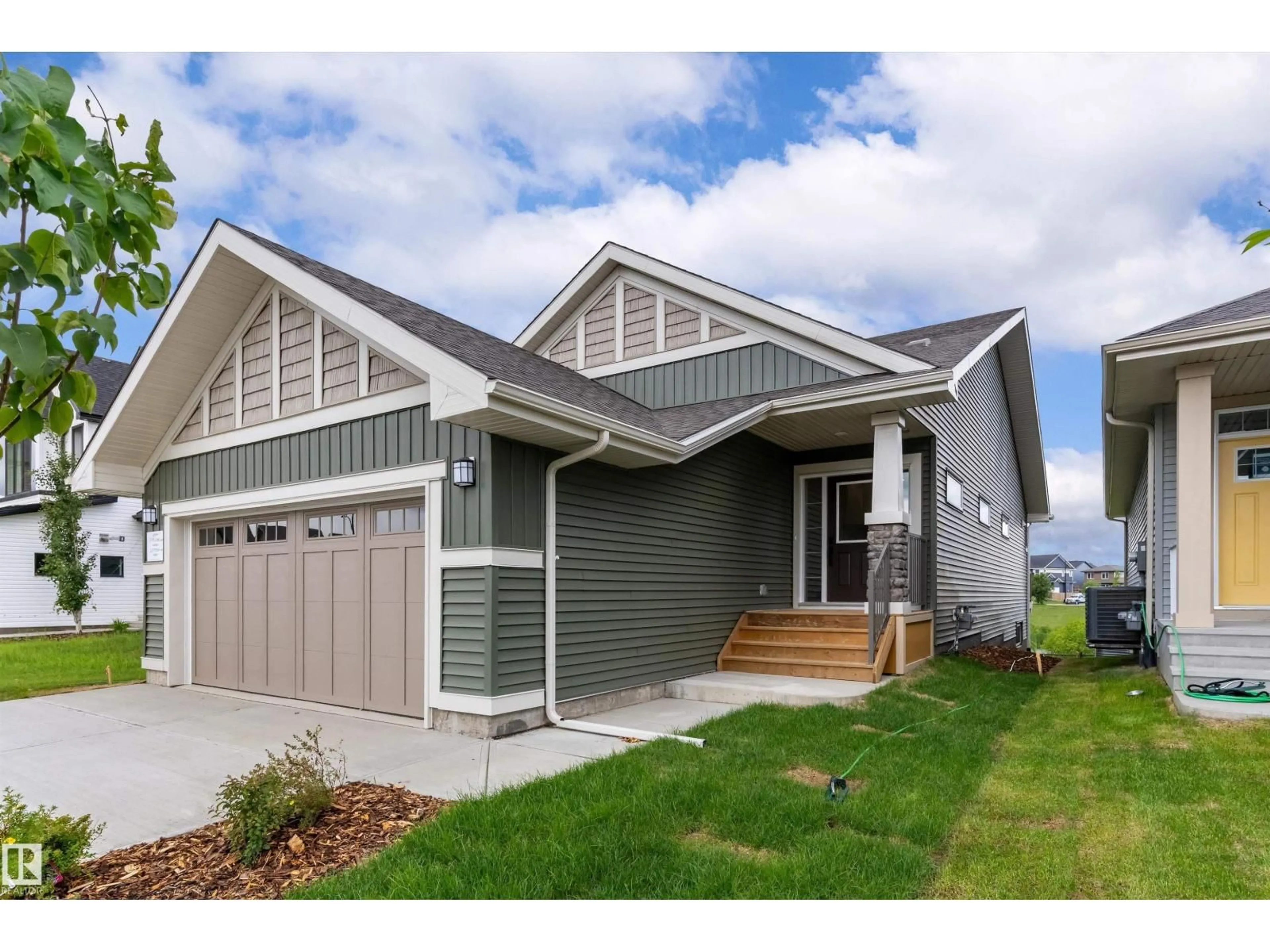 Home with vinyl exterior material, street for 3708 CROSS LANDING SW, Edmonton Alberta T6W4M8