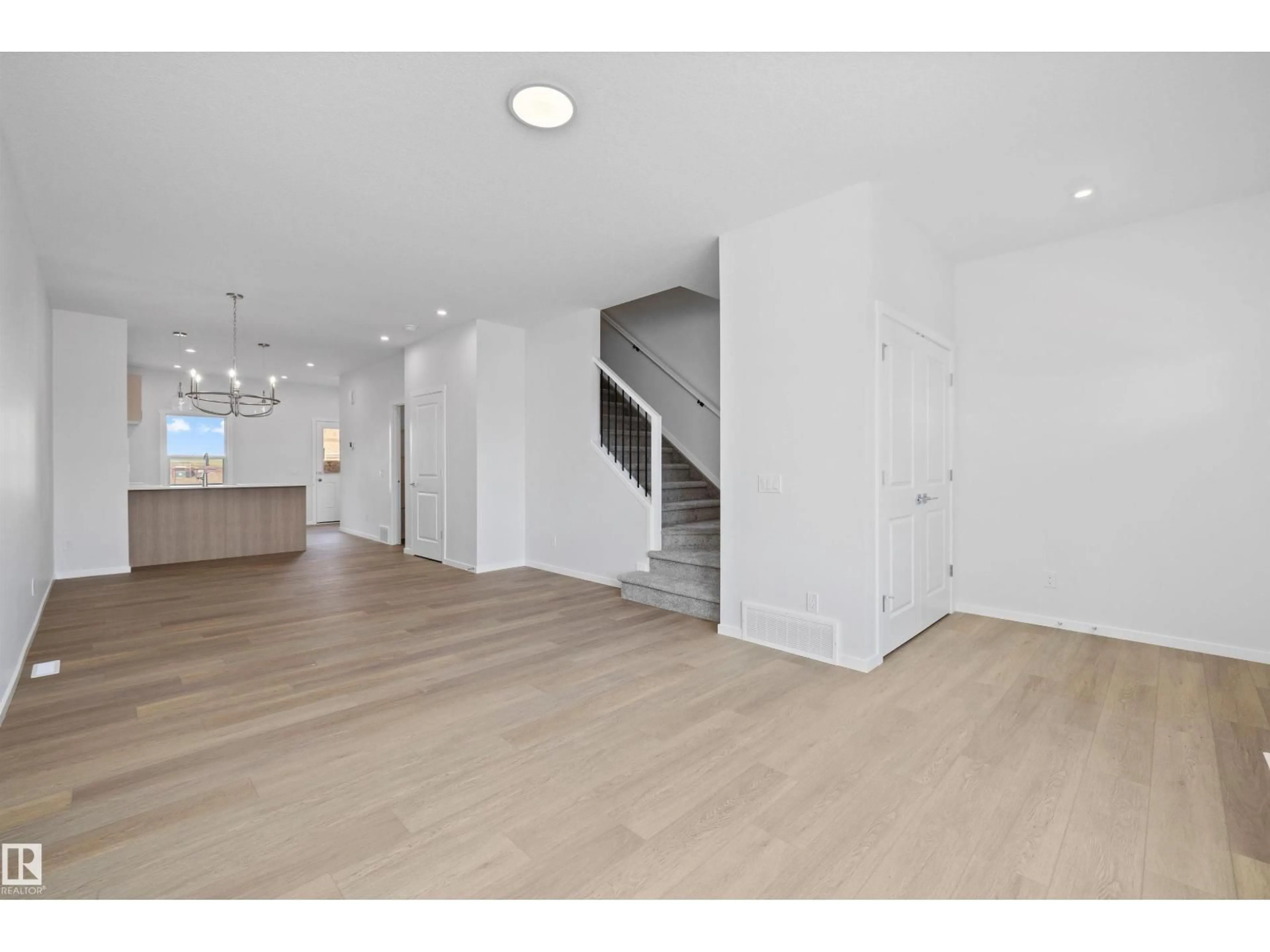Unknown for NE - 15656 3 ST, Edmonton Alberta T5Y4M3