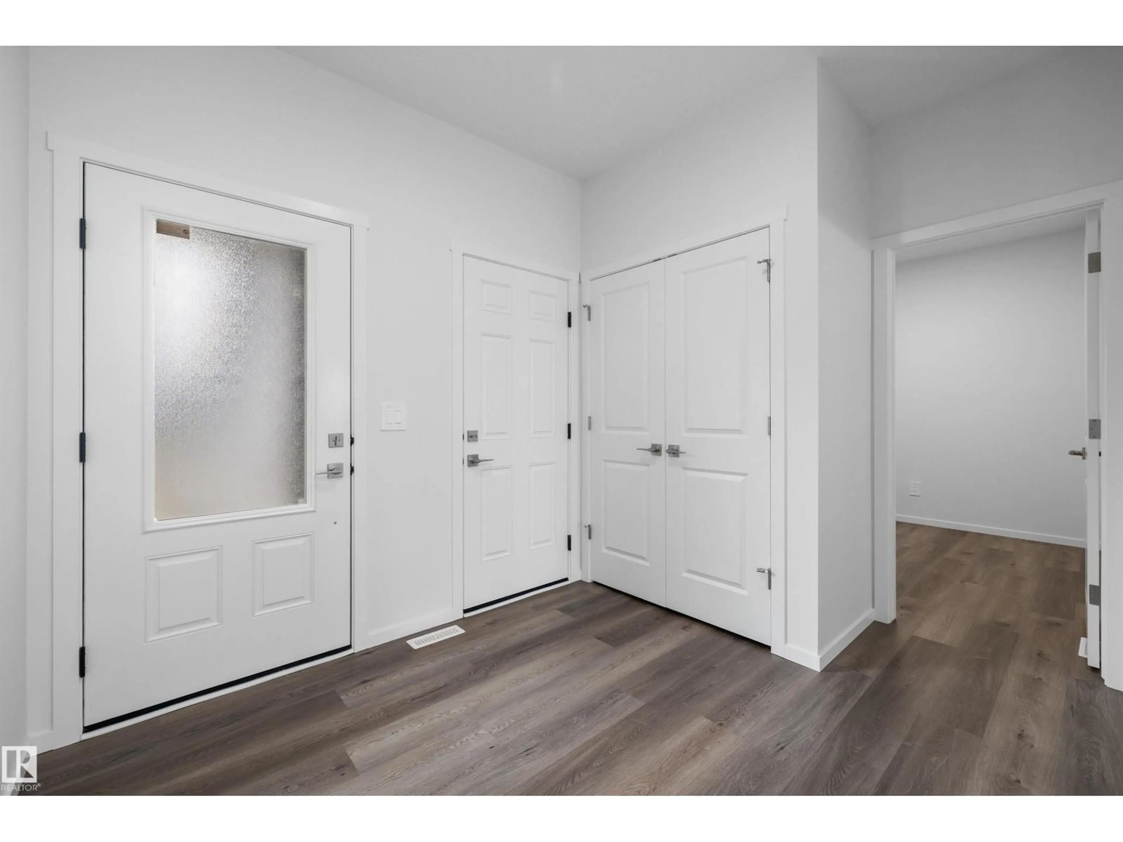 Indoor entryway for NE - 15744 7 ST, Edmonton Alberta T5Y4M6