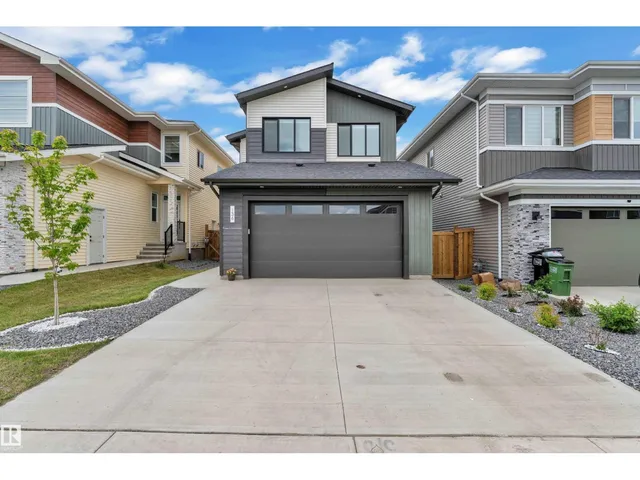 136 30 ST, Edmonton 4