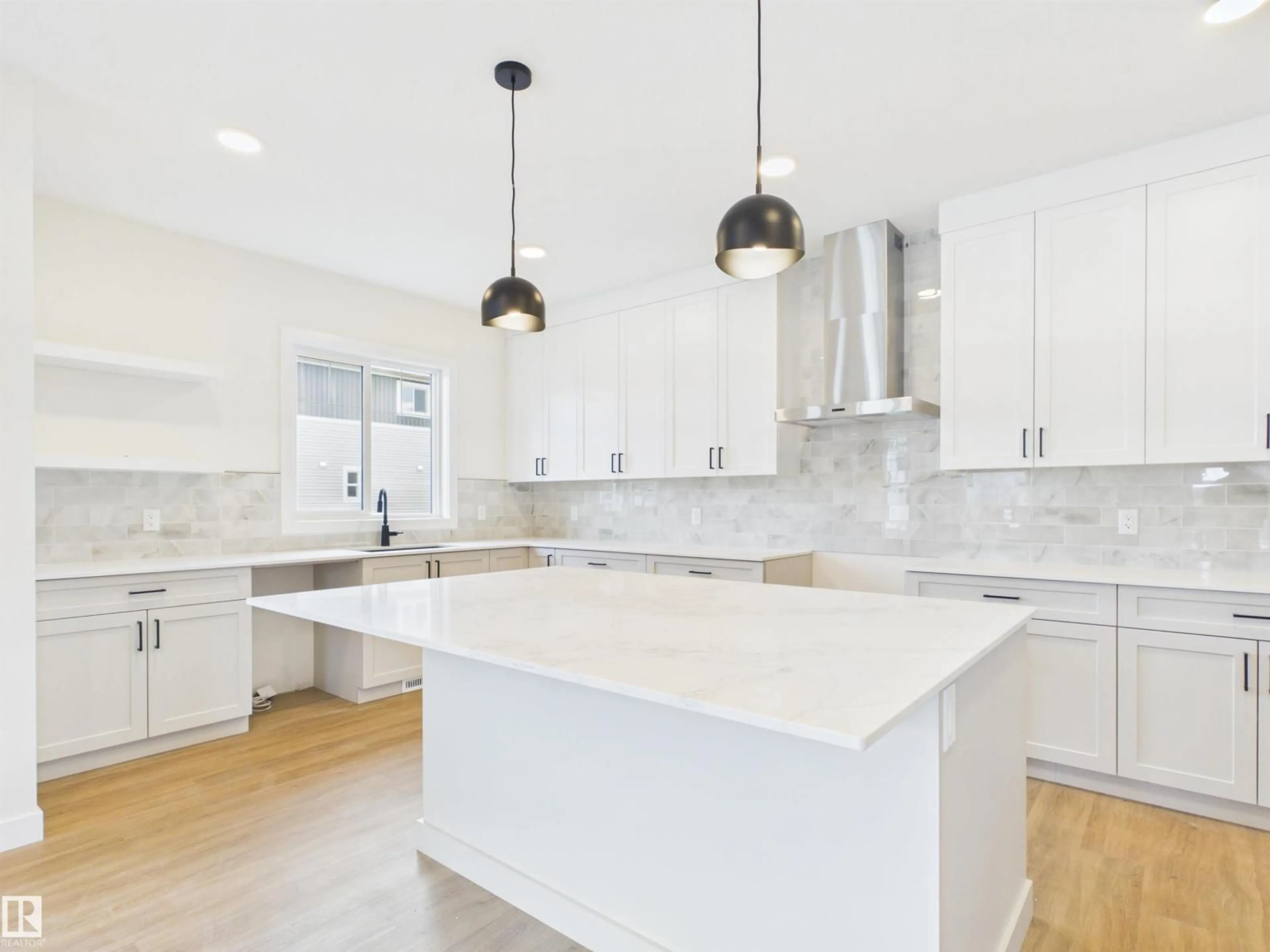 Open concept kitchen, ceramic/tile floor for 194 CALEDON CR, Spruce Grove Alberta T7X4E3