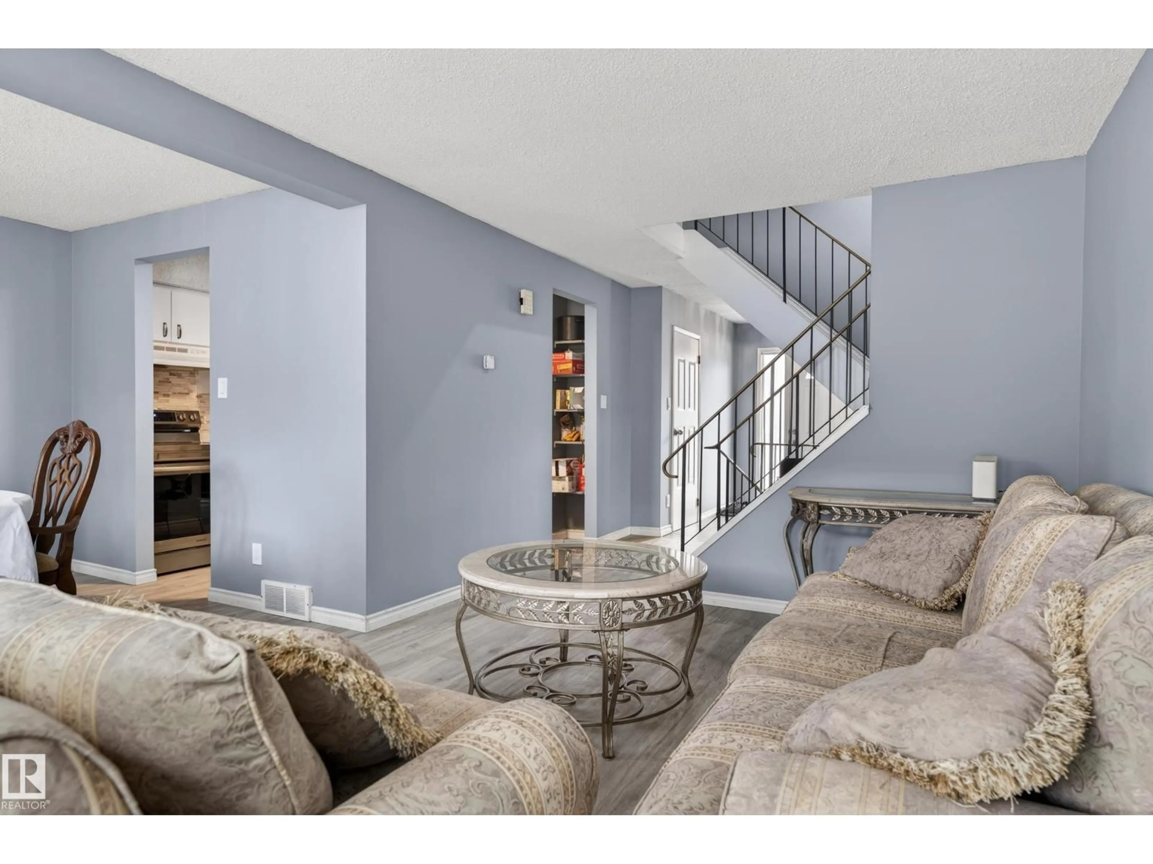 Living room with furniture, unknown for NW - 13445 40 ST, Edmonton Alberta T5A3L9