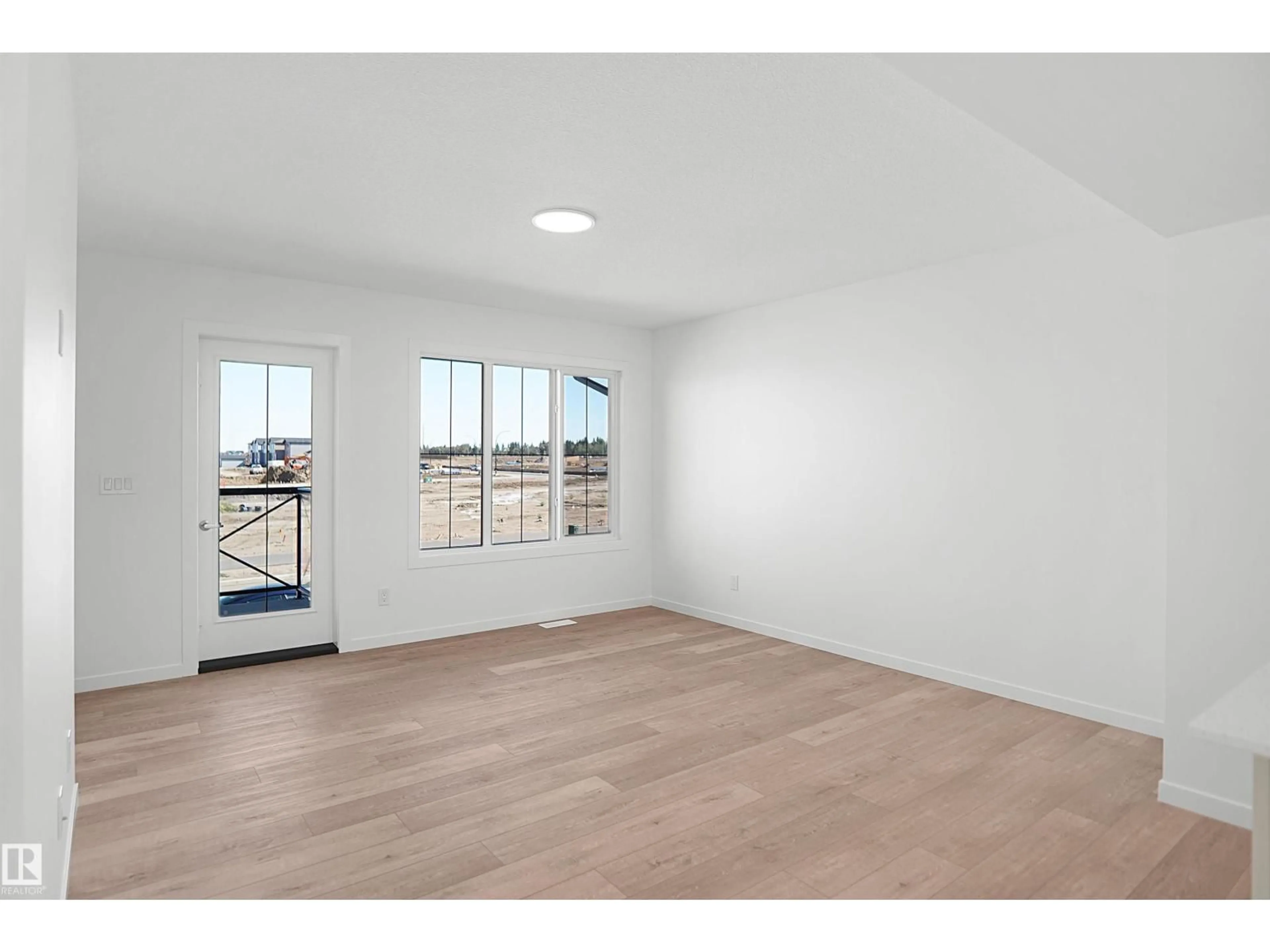 A pic of a room for 2710 ALCES WY, Edmonton Alberta T6X3L5