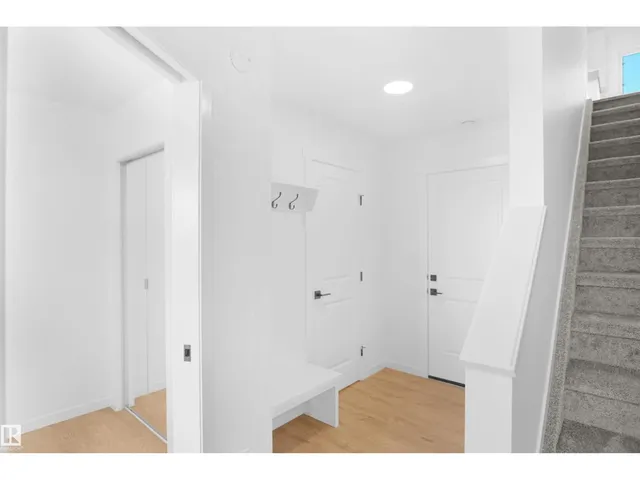 #5 - 150 CASHMAN CR, Edmonton 3
