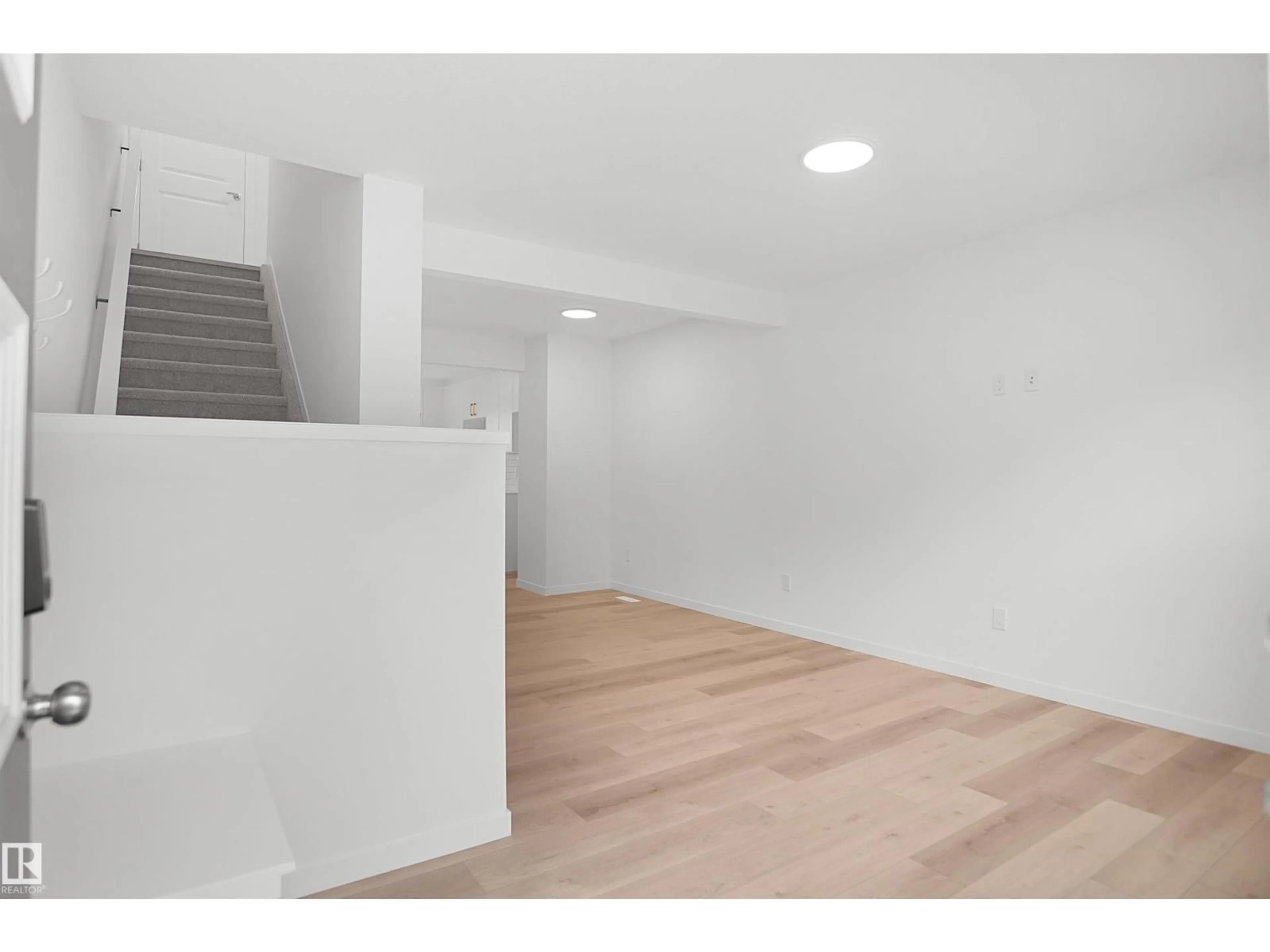 A pic of a room for 18 - 3705 141 ST, Edmonton Alberta T6W5M9