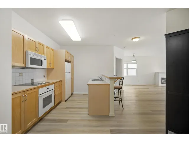 #317 - 11039 83 AV, Edmonton 5