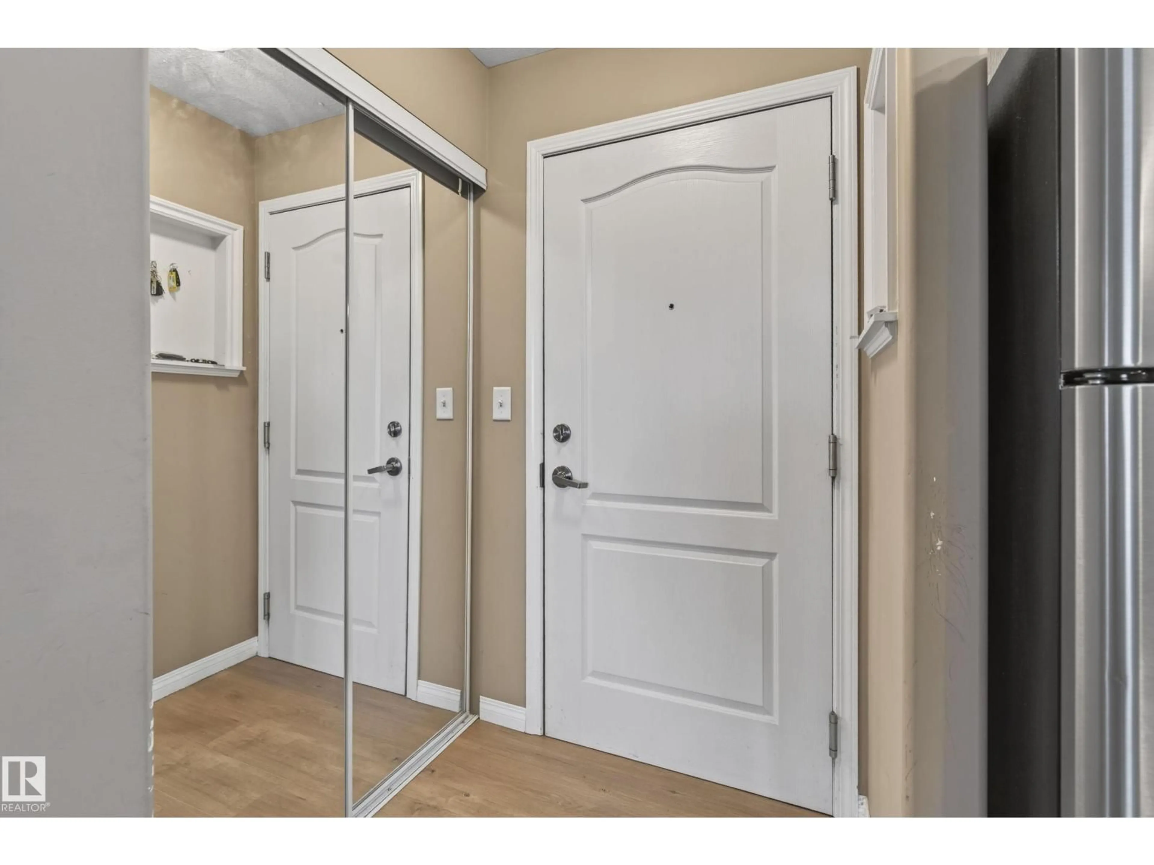 Indoor entryway for #321 - 7511 171 ST, Edmonton Alberta T5T6S7