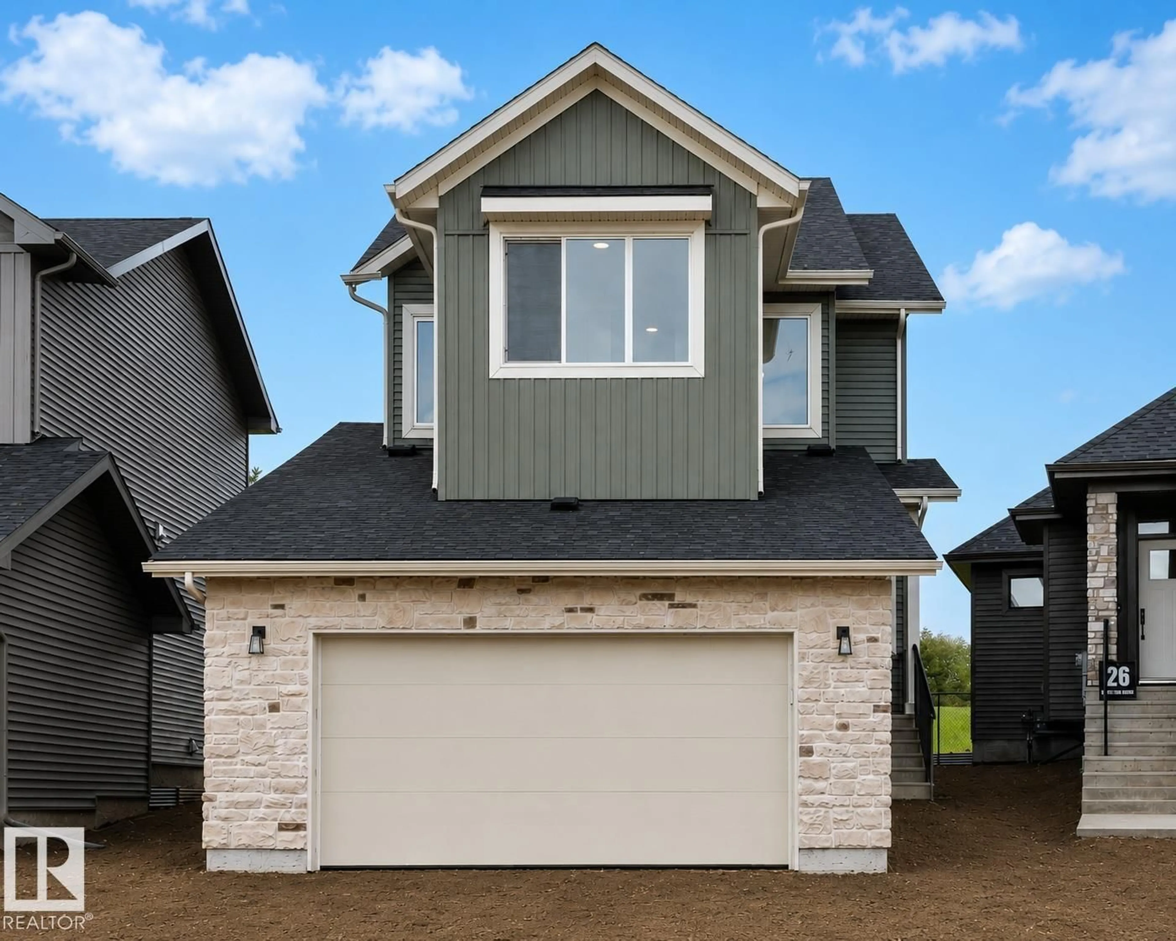 Home with vinyl exterior material, street for 24 GRAYSON GR, Stony Plain Alberta T7Z0A0