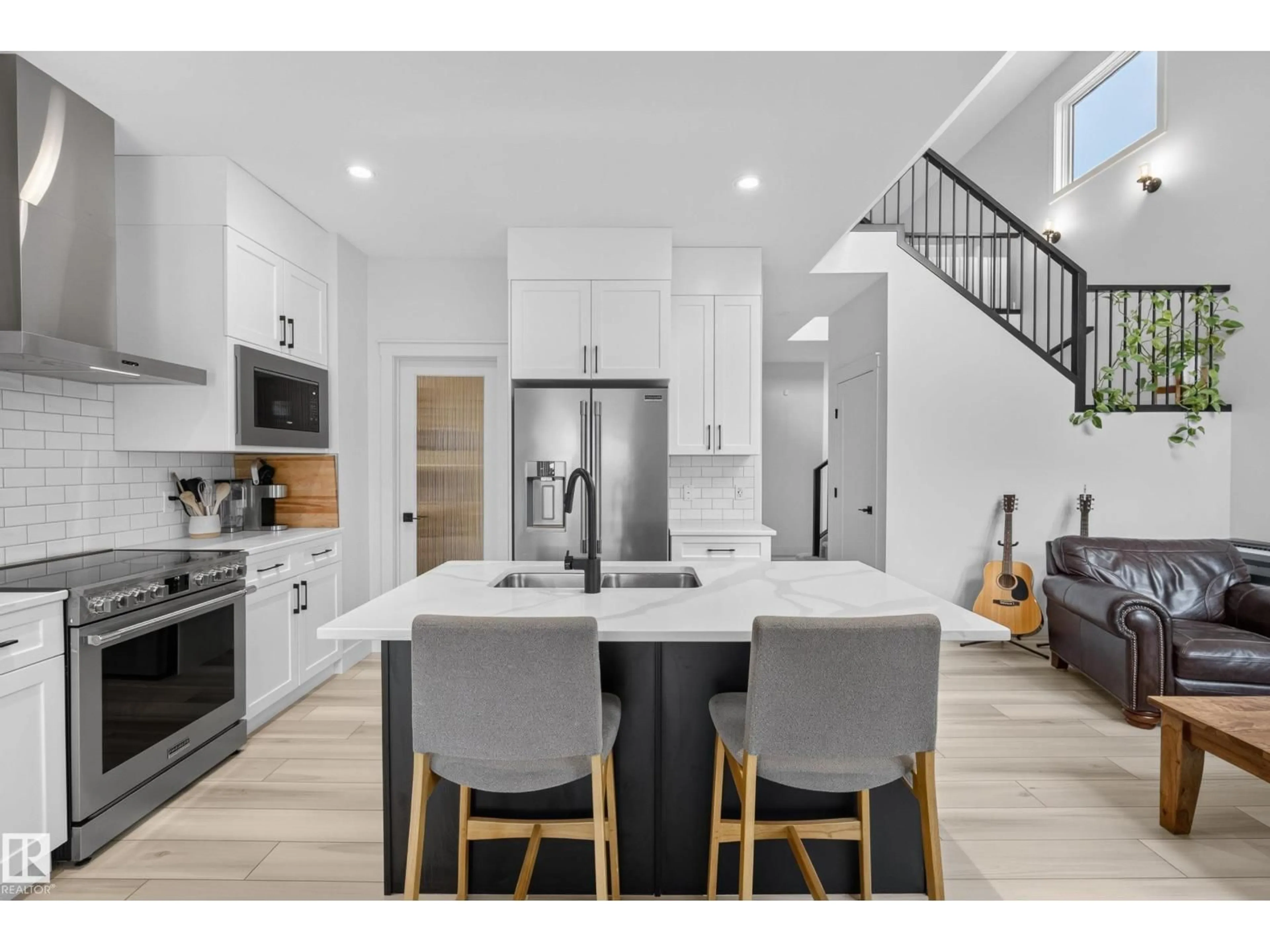 Open concept kitchen, unknown for 153 RANCHER RD, Ardrossan Alberta T8E0B4