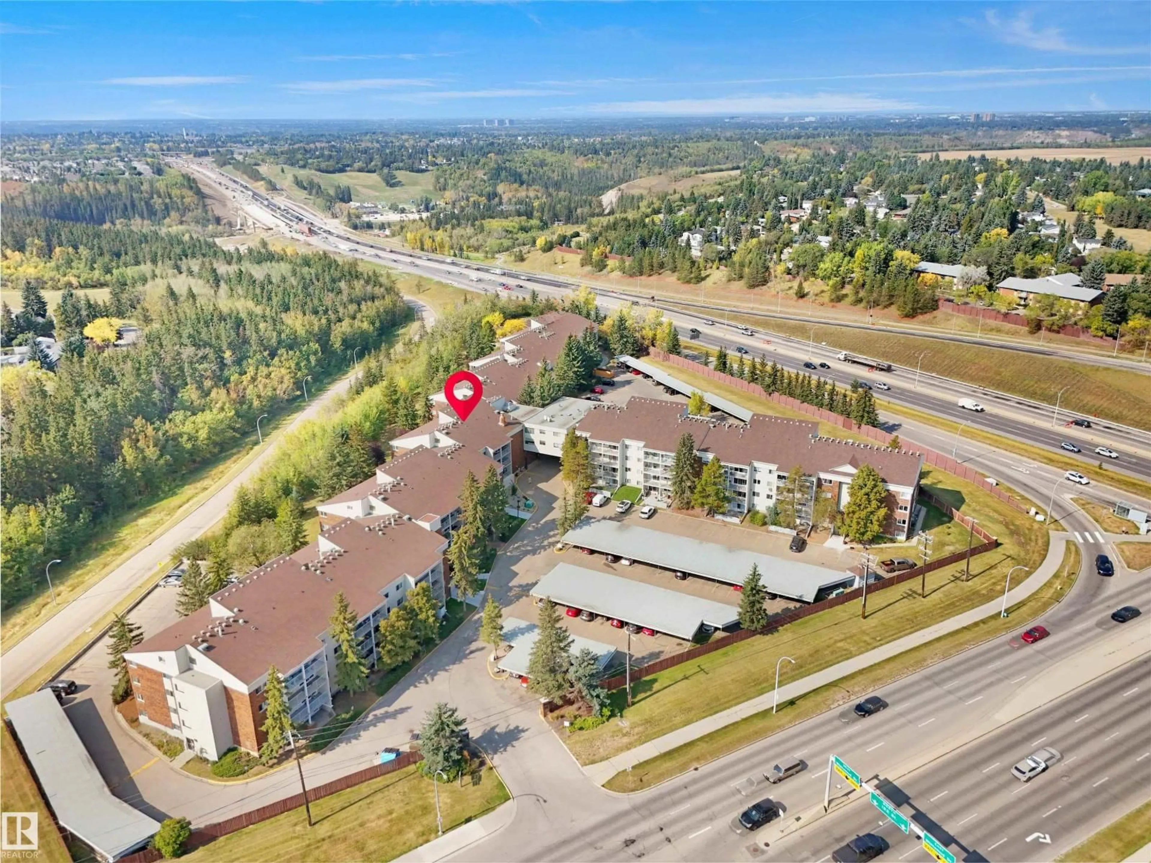 A pic from outside/outdoor area/front of a property/back of a property/a pic from drone, unknown for 4404 122 ST, Edmonton Alberta T6J4A9