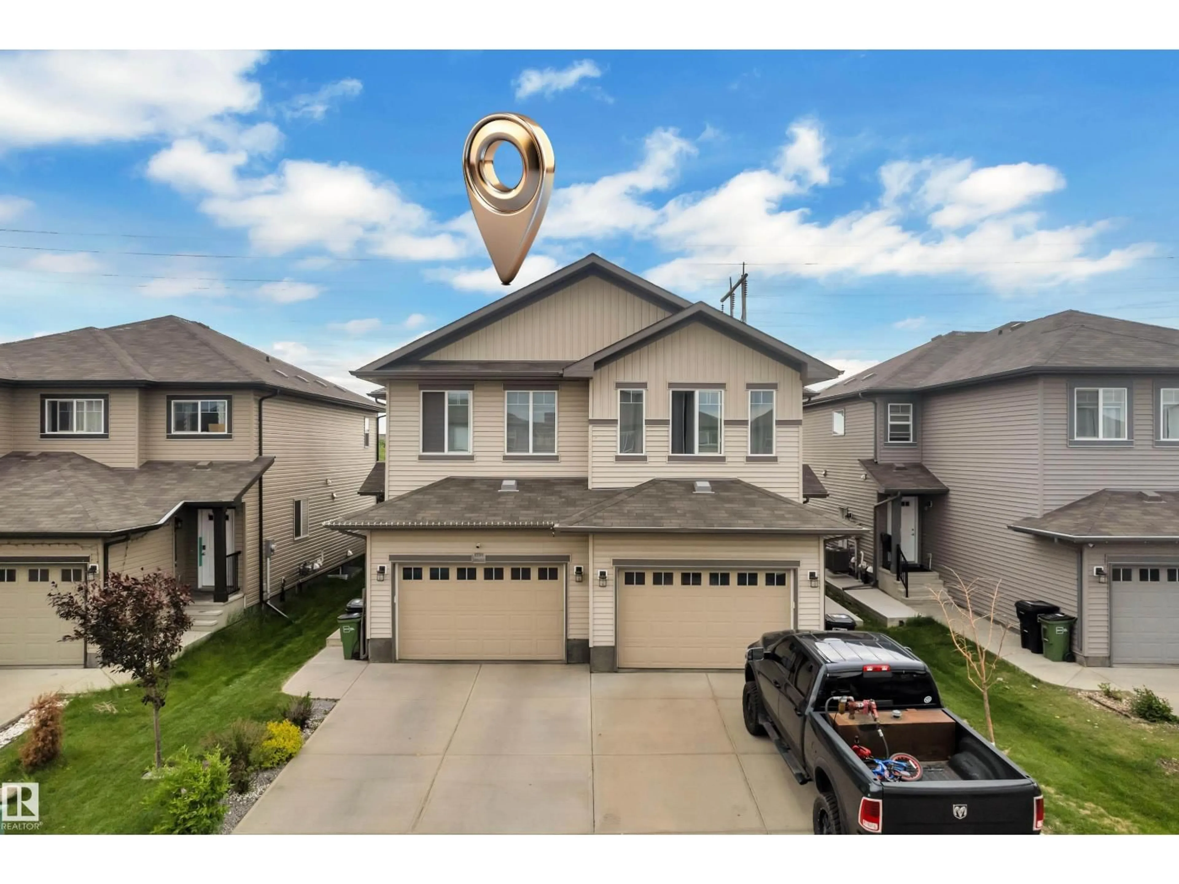 A pic from outside/outdoor area/front of a property/back of a property/a pic from drone, street for NW - 1750 27 ST, Edmonton Alberta T6T2G5