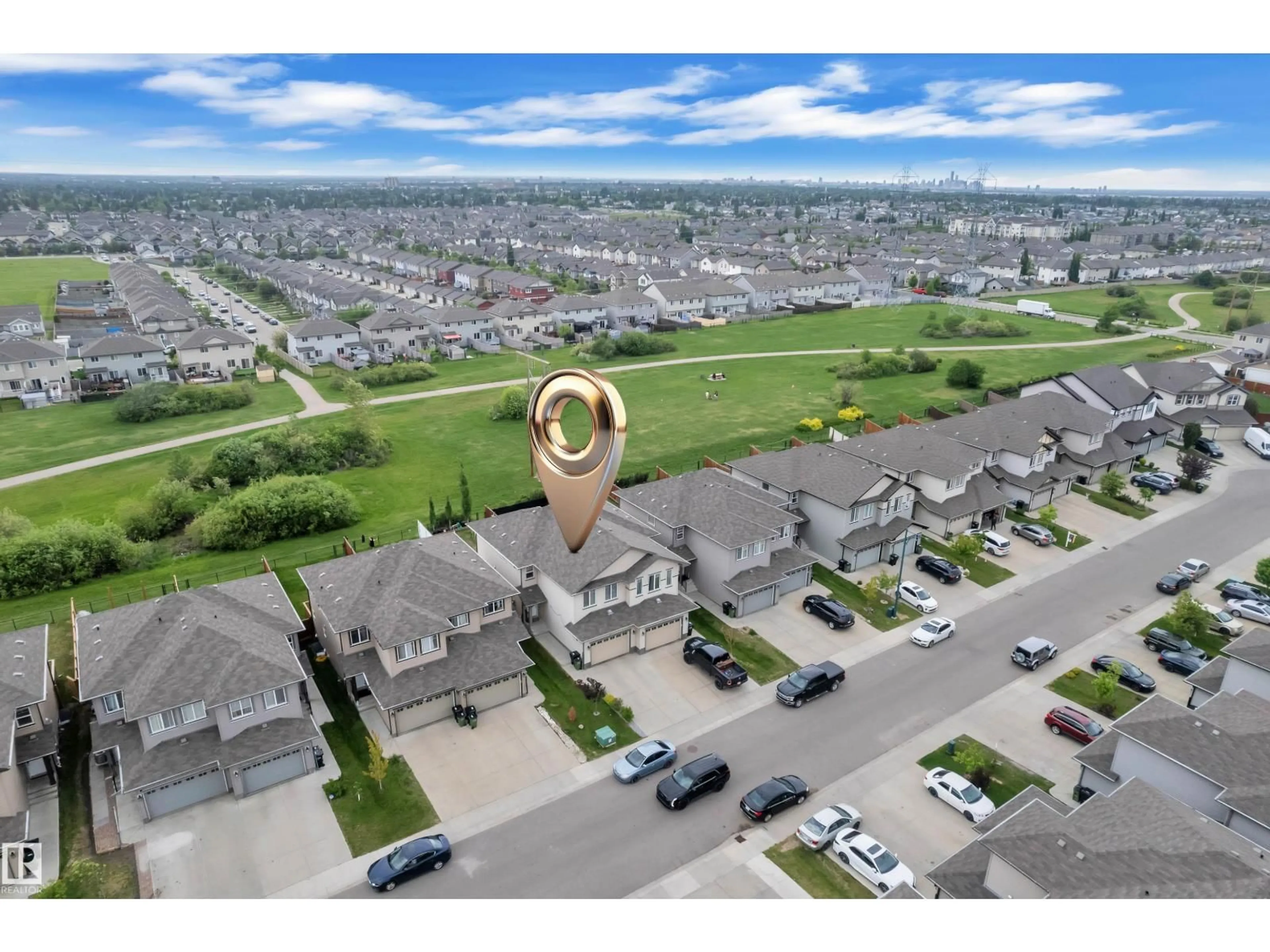 A pic from outside/outdoor area/front of a property/back of a property/a pic from drone, street for NW - 1750 27 ST, Edmonton Alberta T6T2G5
