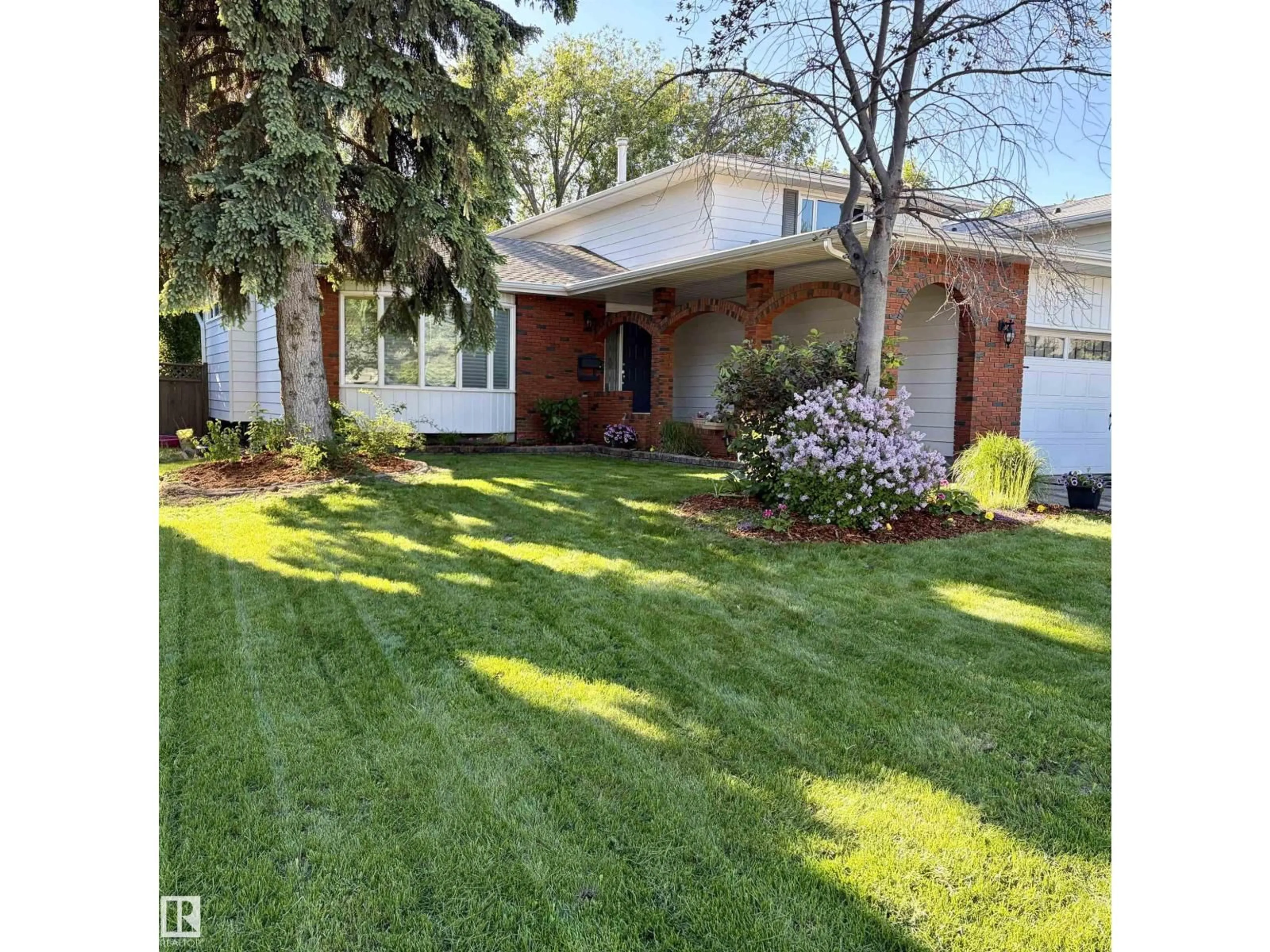 Unknown for 155 GARIEPY CR, Edmonton Alberta T6M1B5