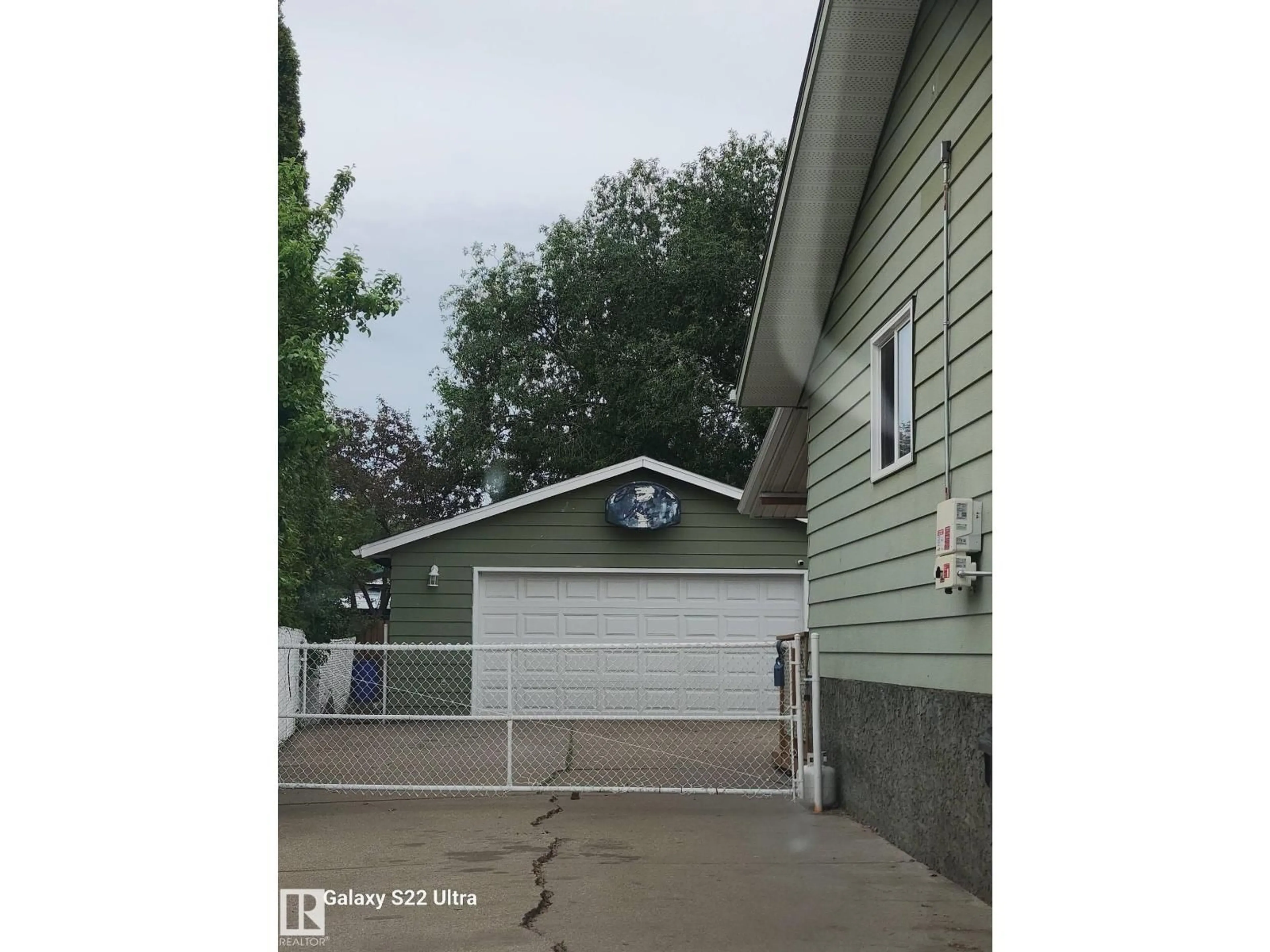 Unknown for 4203 42 AV, Leduc Alberta T9E4S2