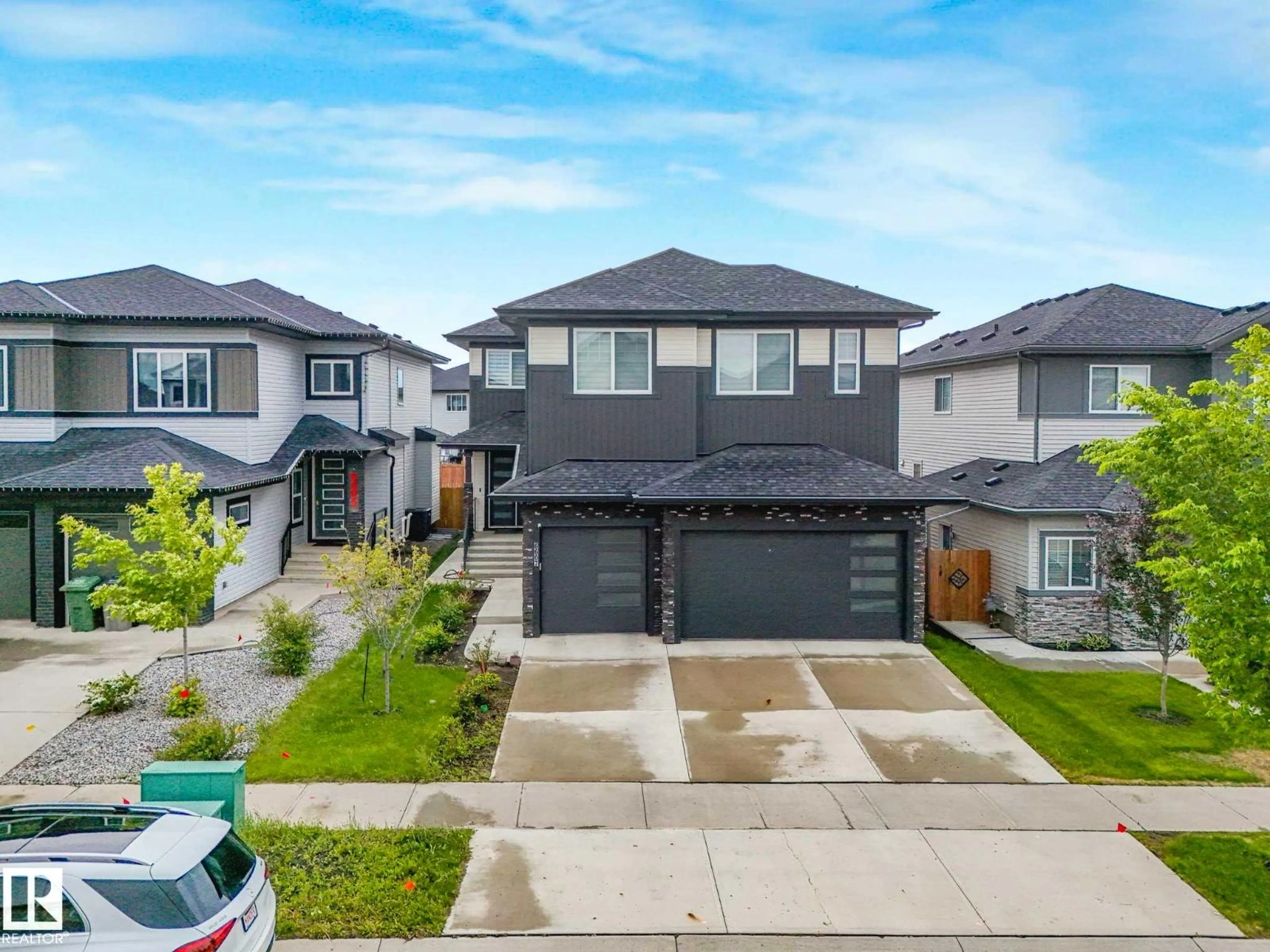 A pic from outside/outdoor area/front of a property/back of a property/a pic from drone, street for 6607 53 AV, Beaumont Alberta T4X2A3