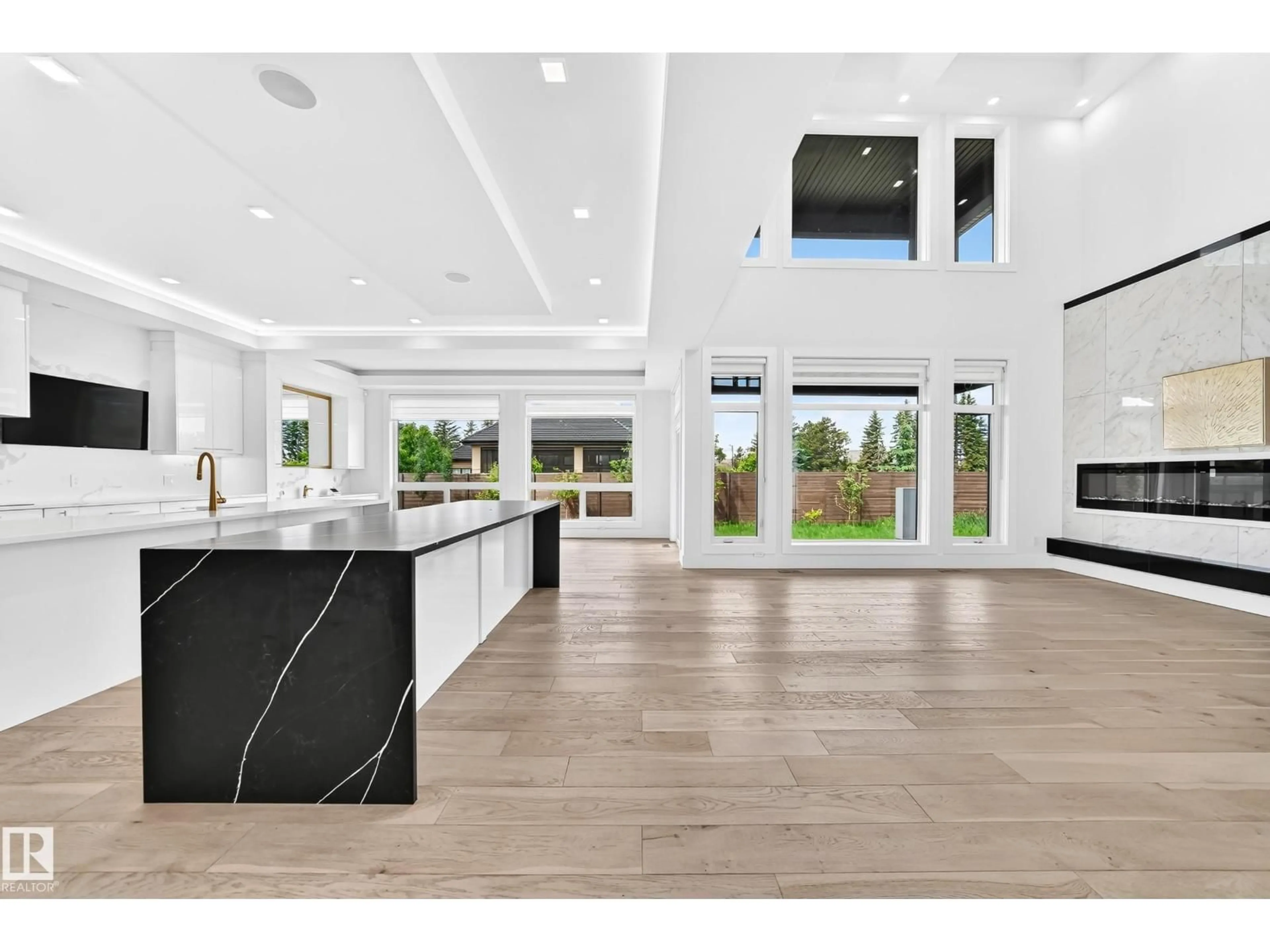 Open concept kitchen, ceramic/tile floor for 2747 WHEATON DR, Edmonton Alberta T6W2M5