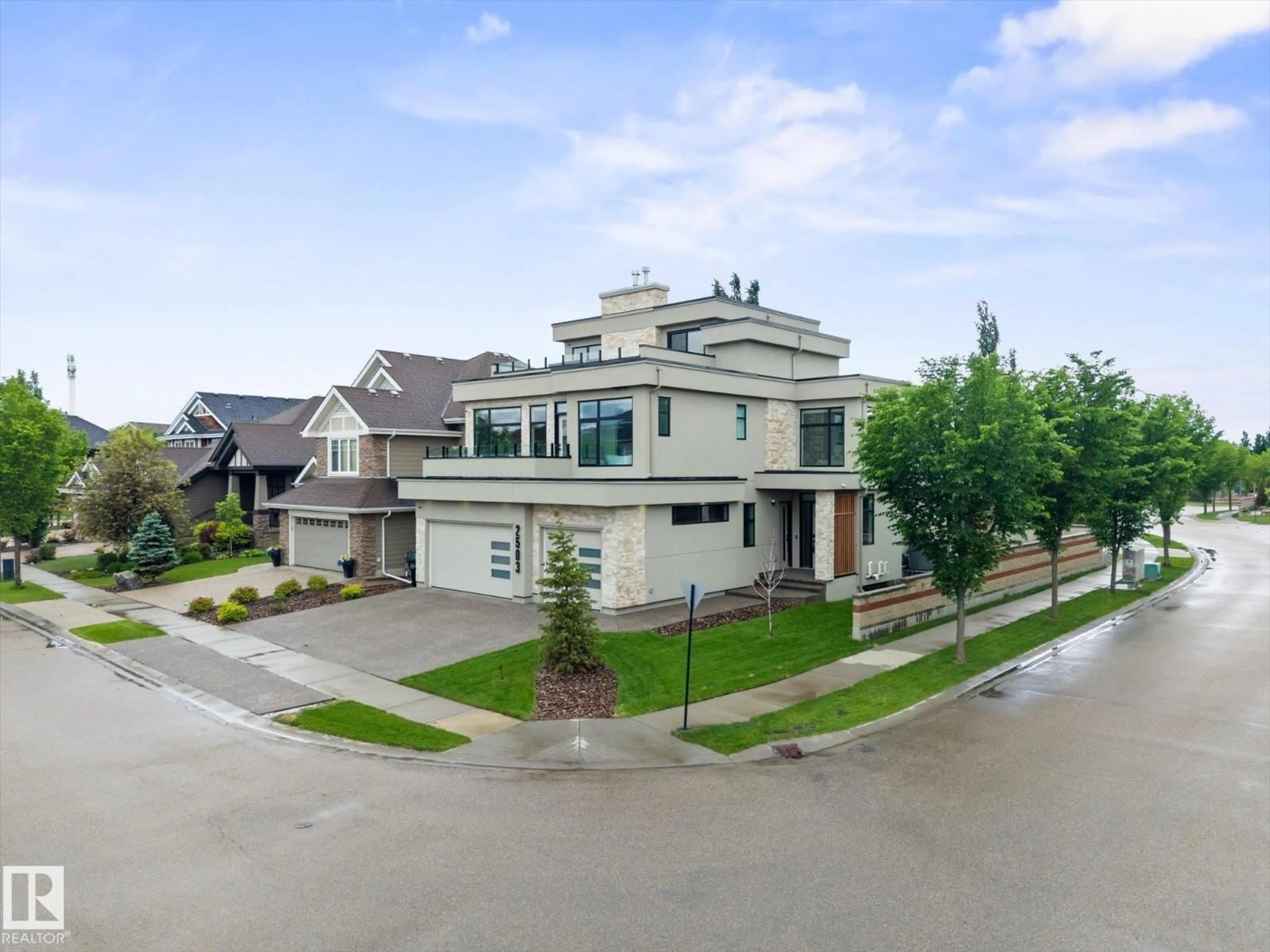 A pic from outside/outdoor area/front of a property/back of a property/a pic from drone, street for 2503 CAMERON RAVINE LANDING LD NW, Edmonton Alberta T6M0L3