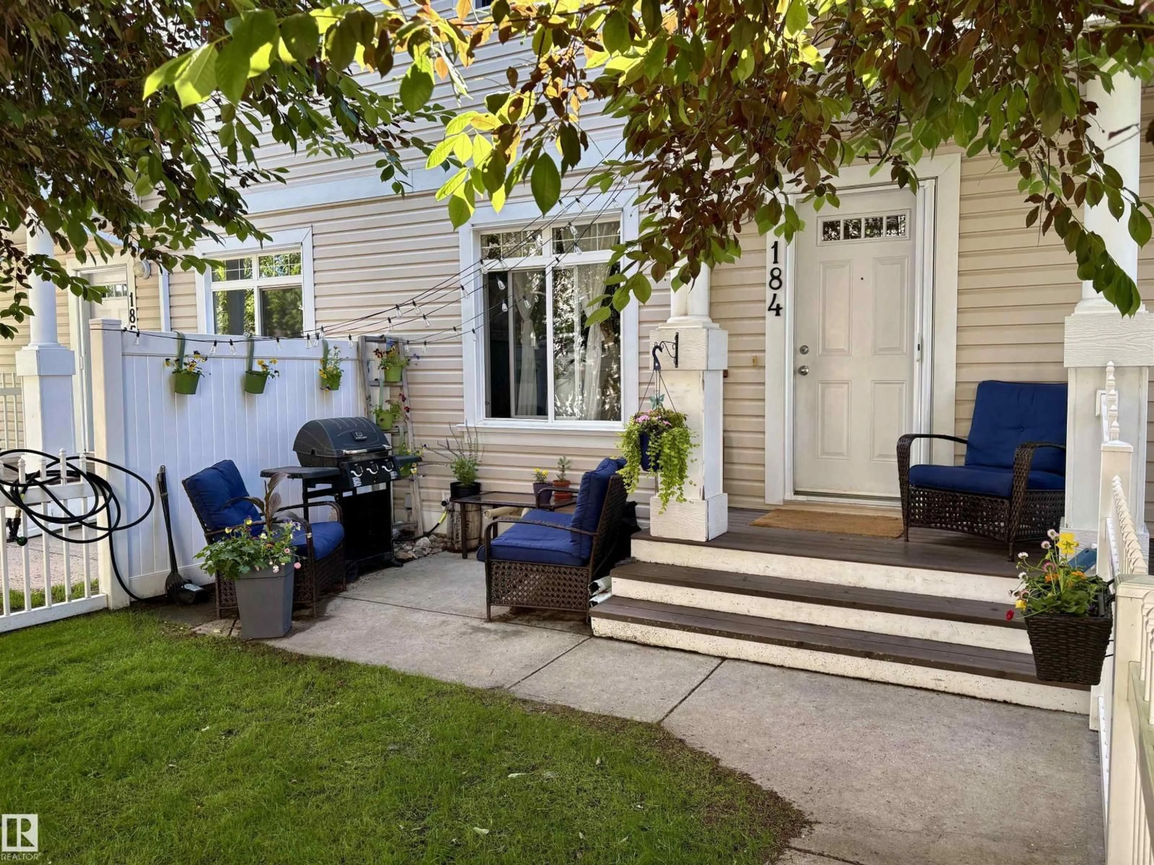 Patio, street for 184 - 1804 70 ST, Edmonton Alberta T6X0H4