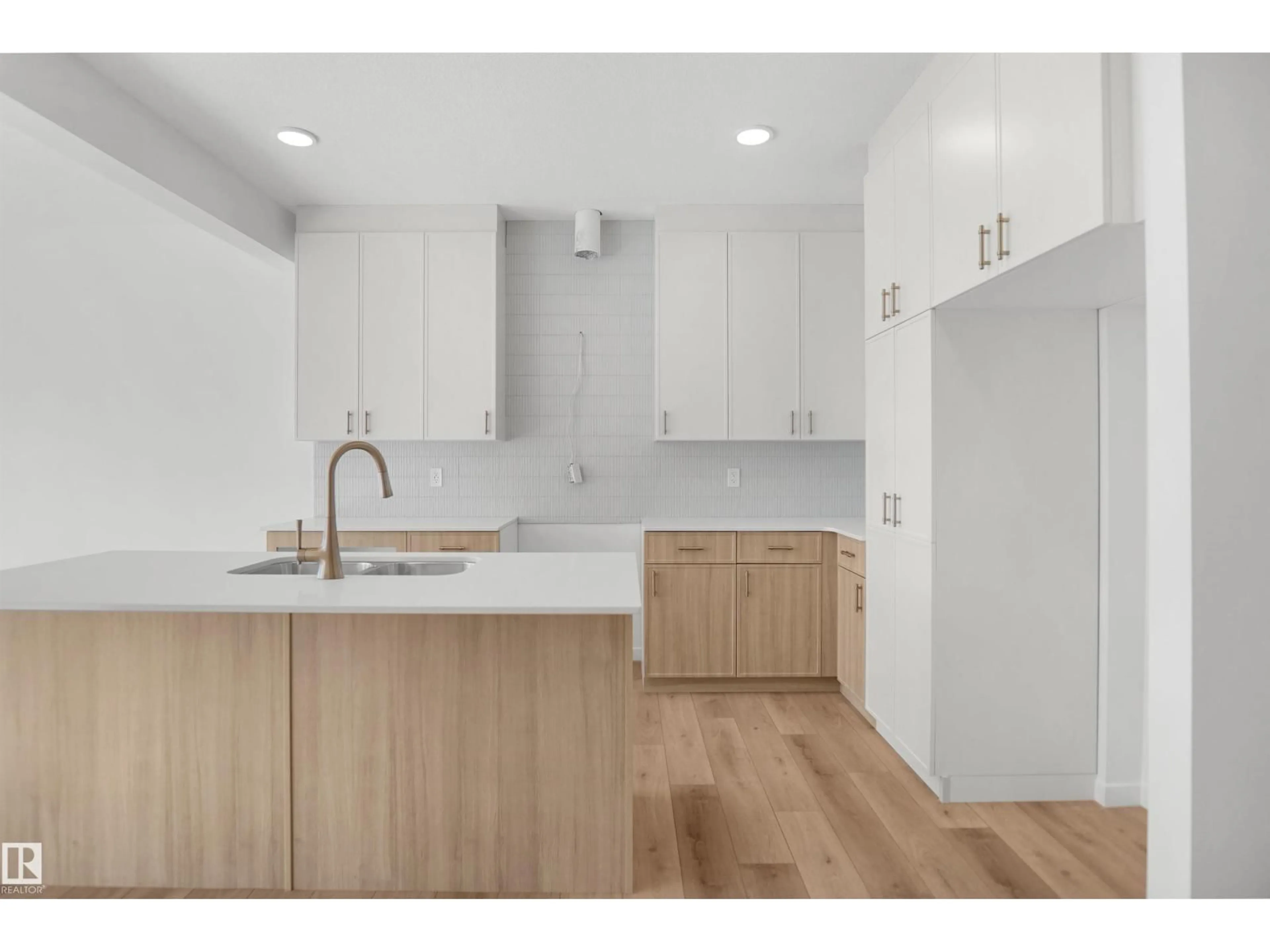 Open concept kitchen, unknown for 1433 9 ST, Edmonton Alberta T6T2N8
