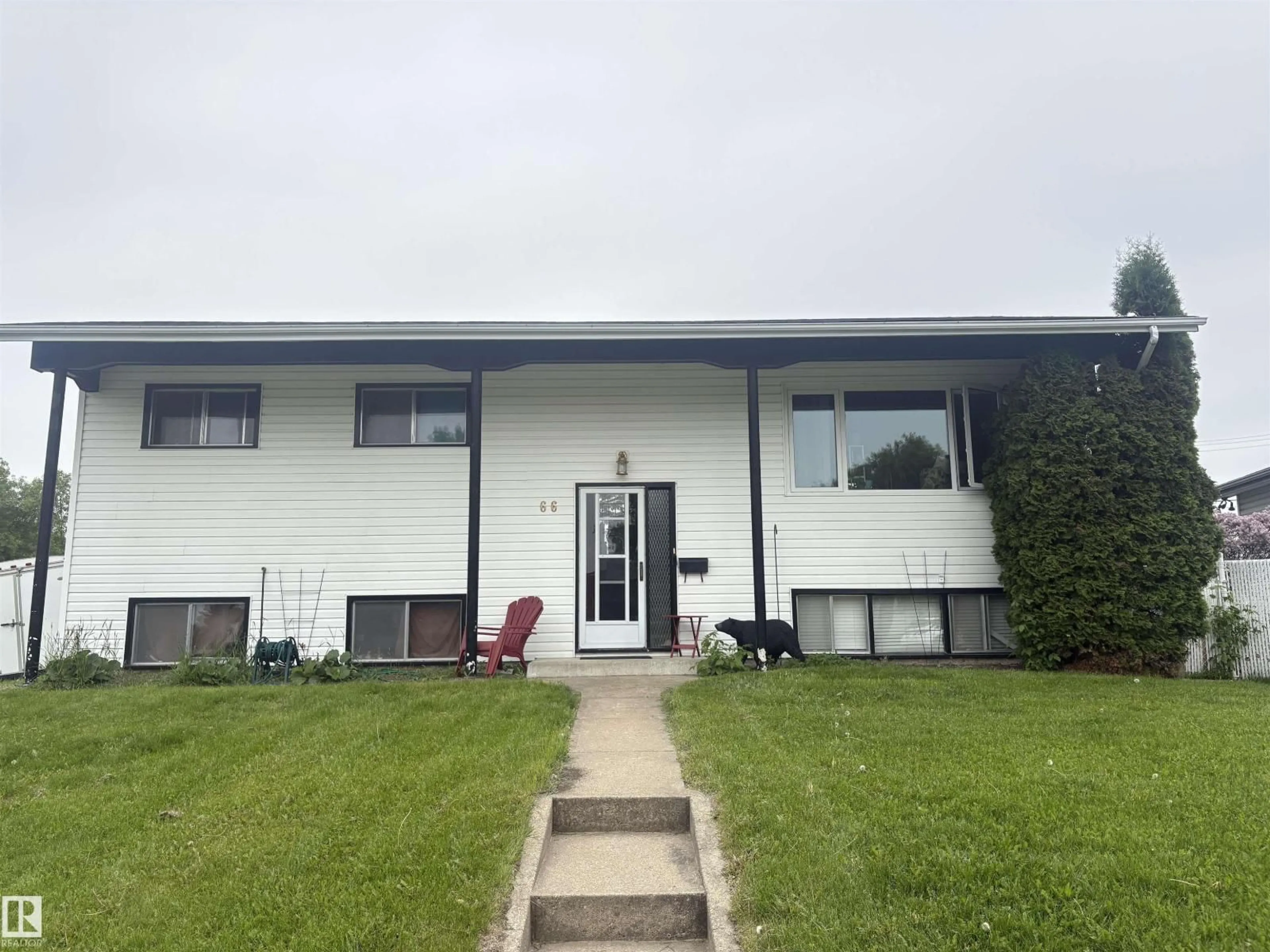 A pic from outside/outdoor area/front of a property/back of a property/a pic from drone, unknown for 66 MALIGNE DR, Devon Alberta T9G1P8