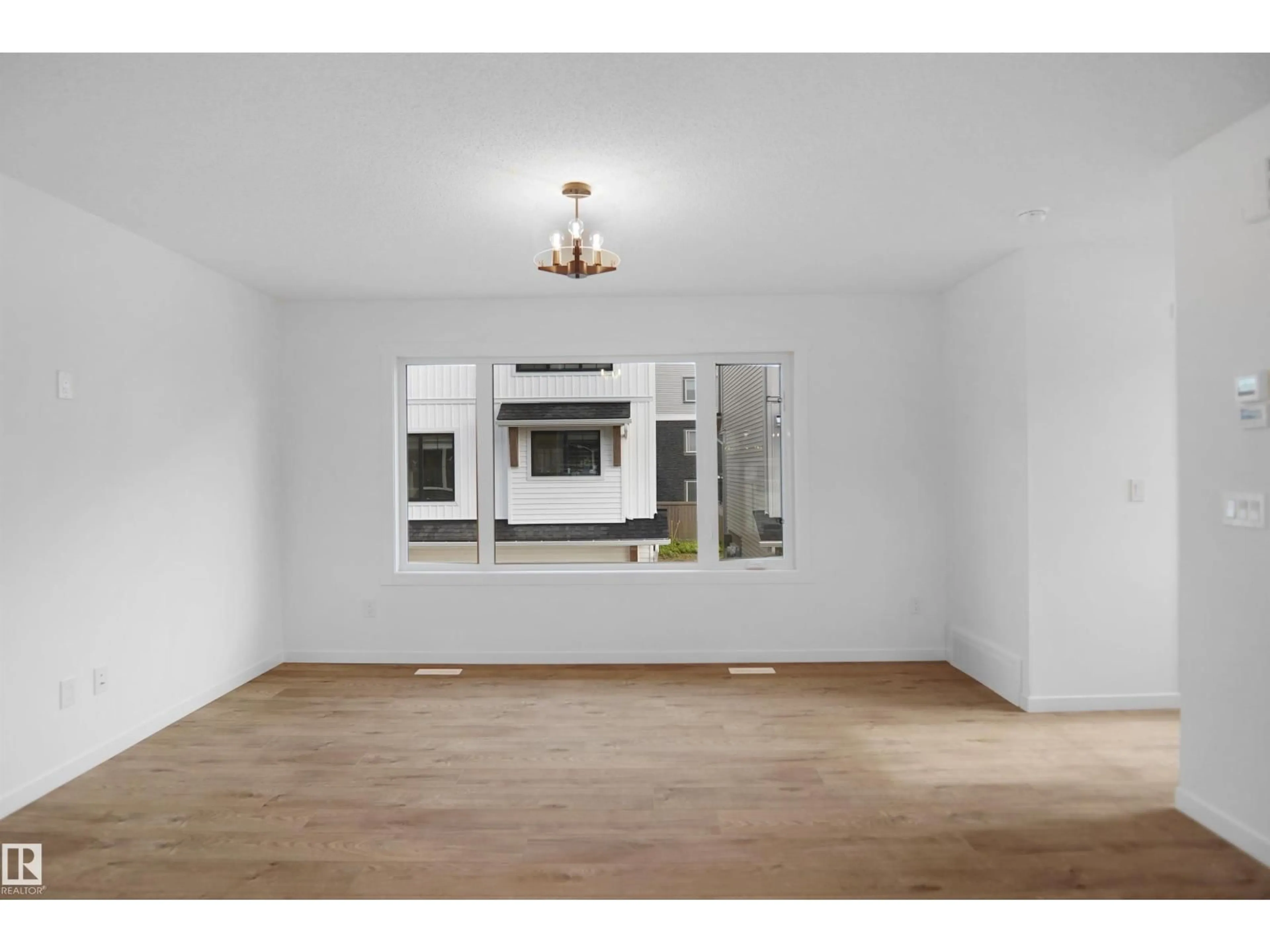 A pic of a room for 65 SECORD BV, Edmonton Alberta T5T7V3