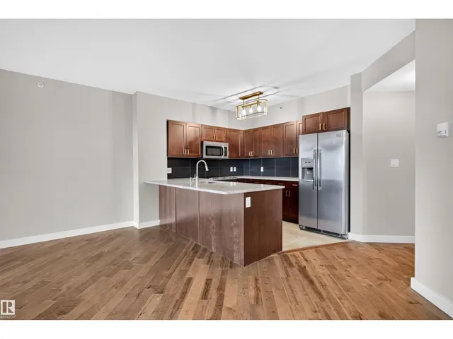 10152 - 2902 104 ST, Edmonton 5