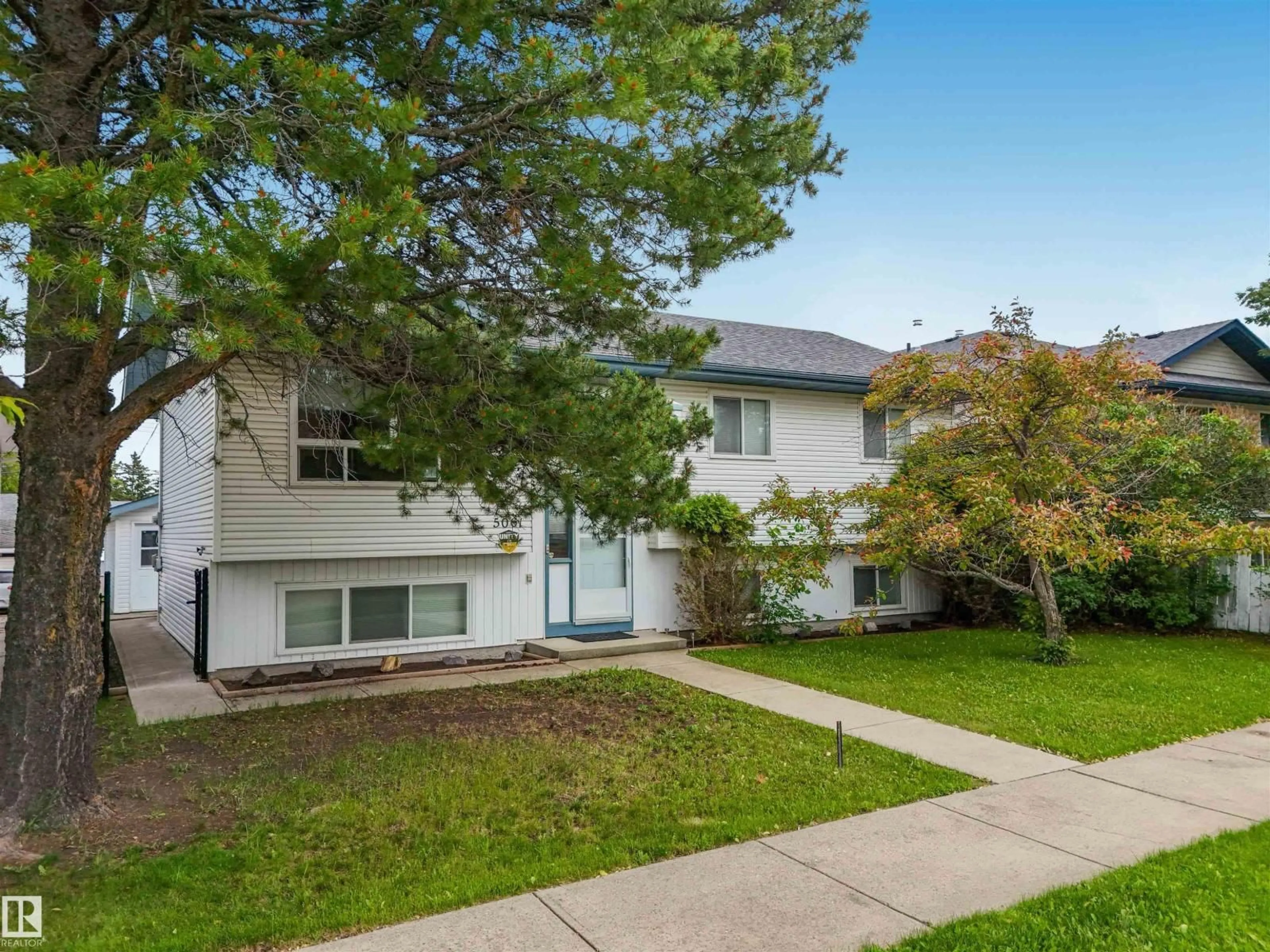Unknown for 5061 44 ST, Drayton Valley Alberta T7A1B7