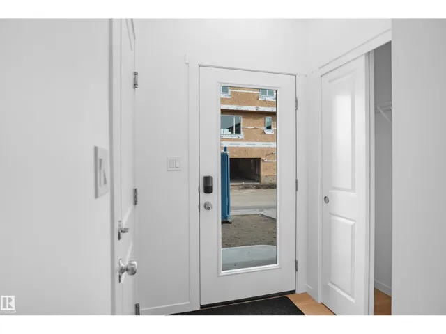 #33 - 1430 ASTER WY, Edmonton 3