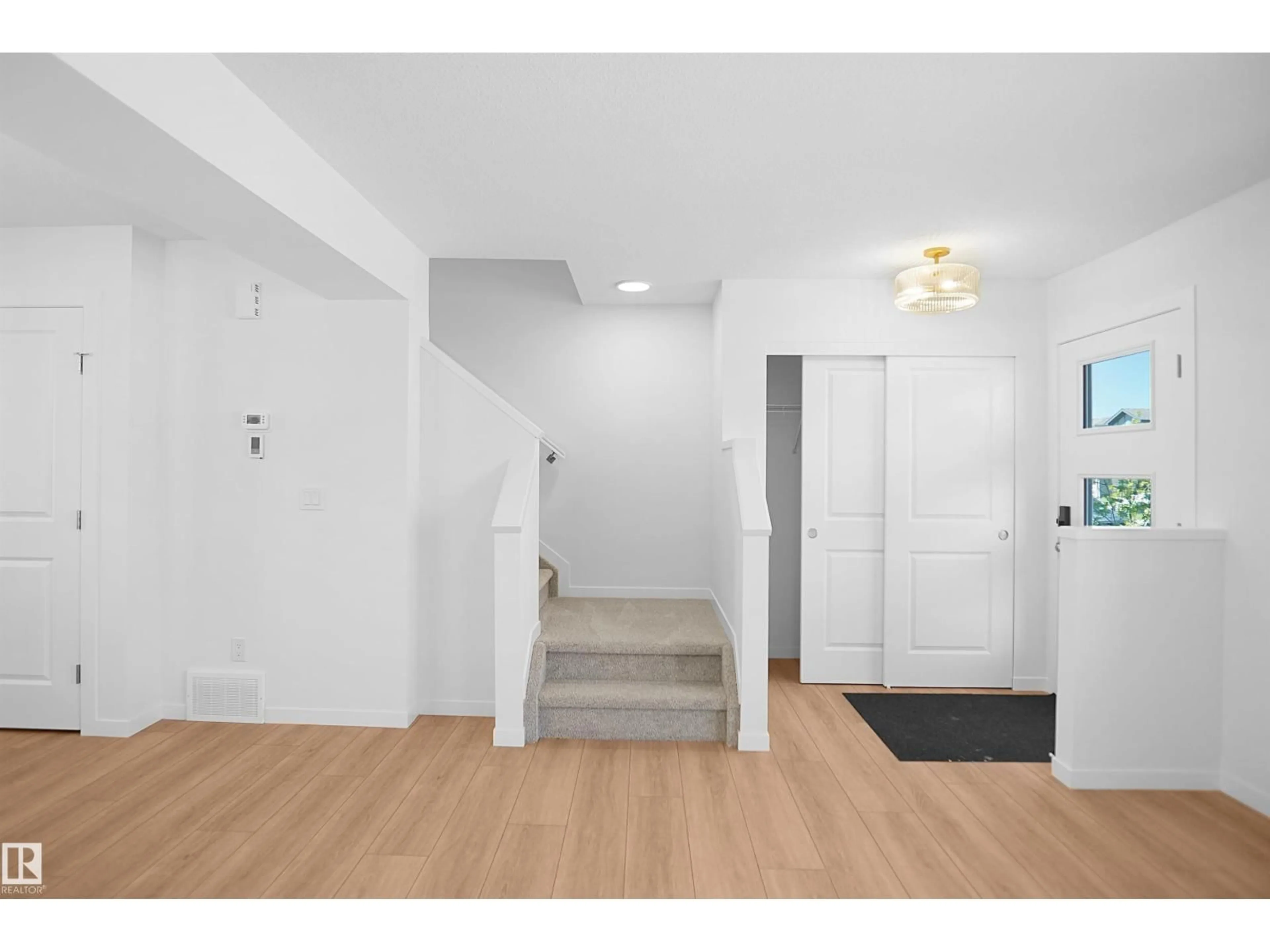 Unknown for 82 JUNIPER WD, Fort Saskatchewan Alberta T8L0Z5