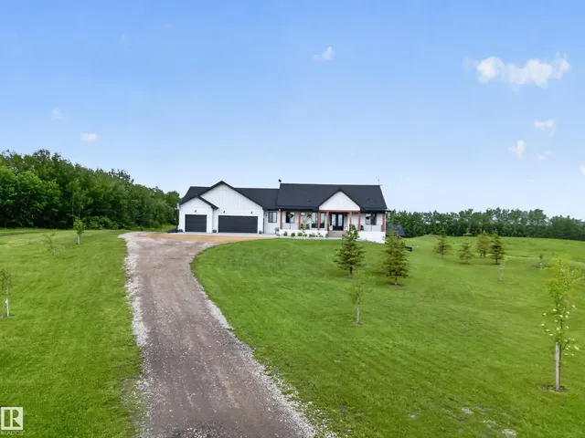 155 22111 TWP ROAD 510, Rural Leduc County 3