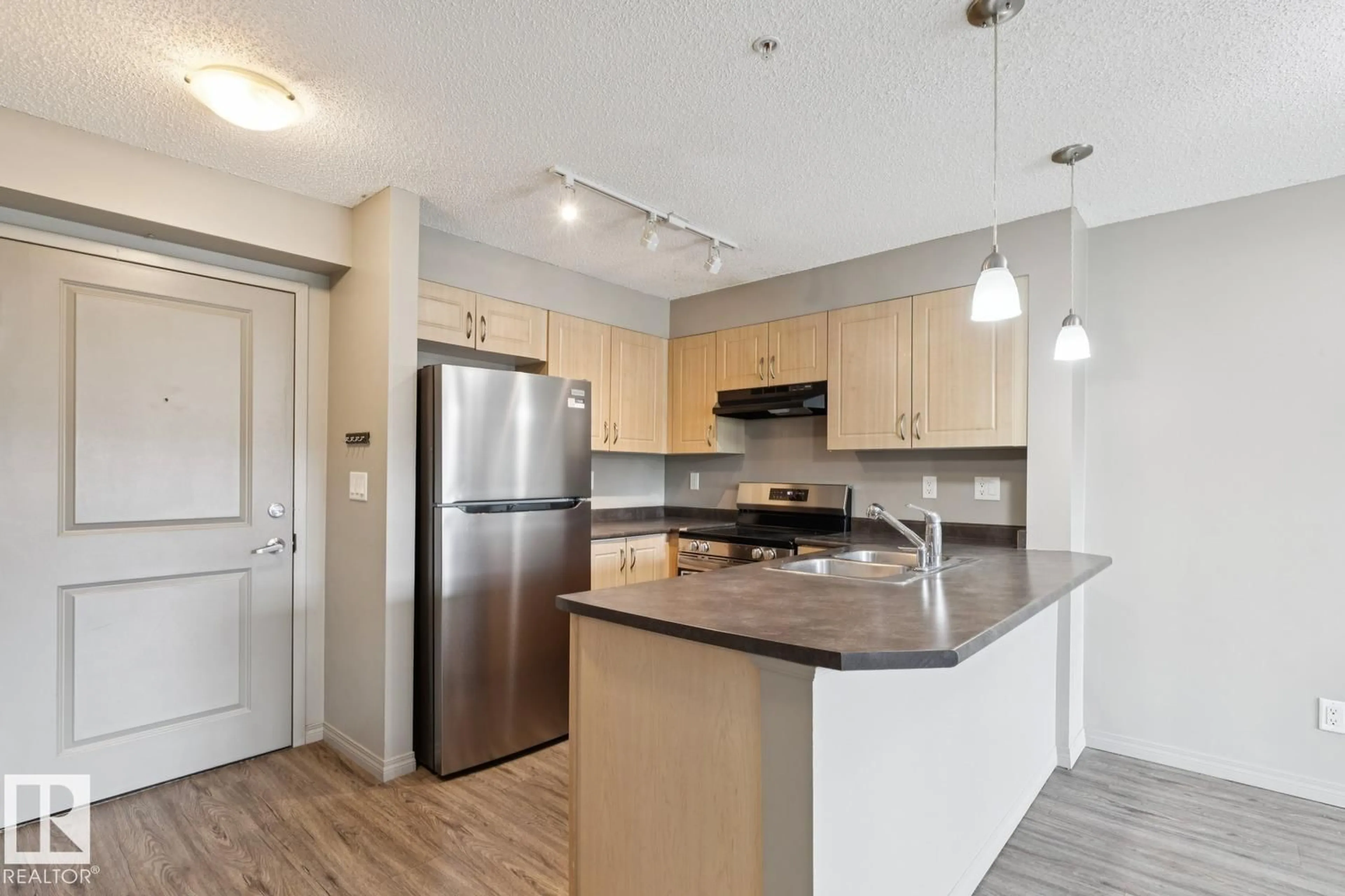 Standard kitchen, unknown for #312 - 11453 ELLERSLIE RD, Edmonton Alberta T6W1T3