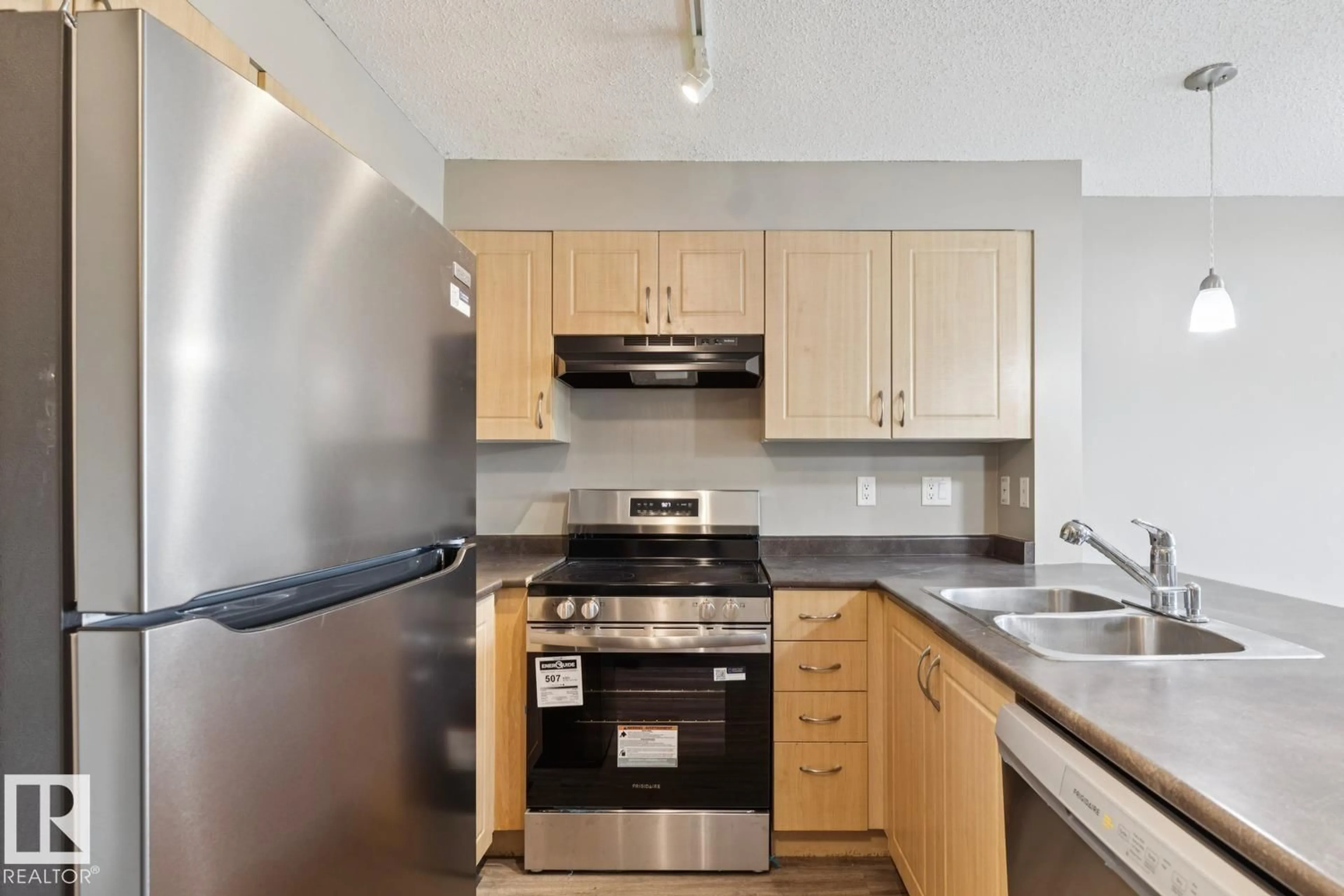 Standard kitchen, unknown for #312 - 11453 ELLERSLIE RD, Edmonton Alberta T6W1T3
