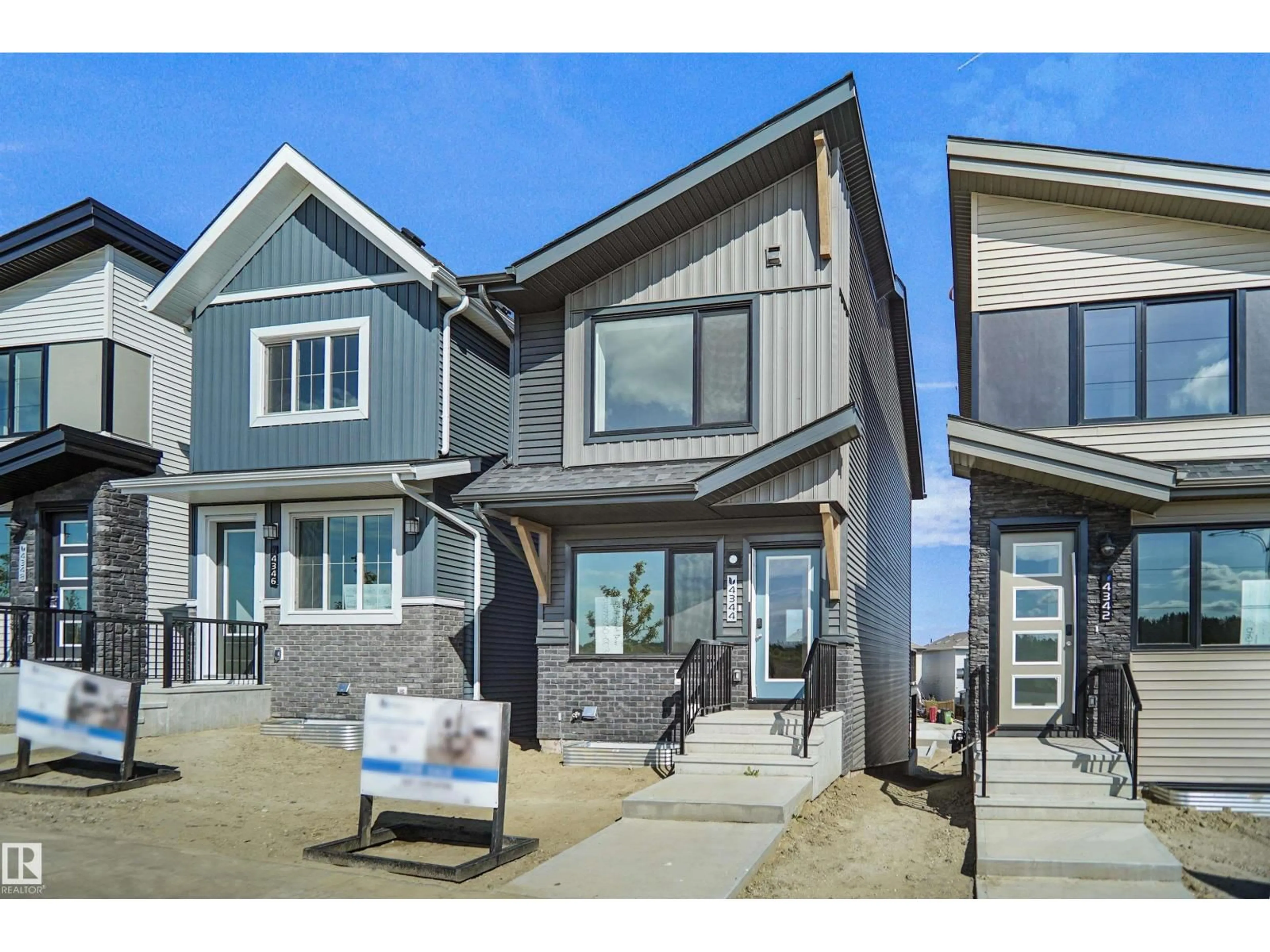 Home with vinyl exterior material, street for 4344 KINGLET DR, Edmonton Alberta T5S0T1