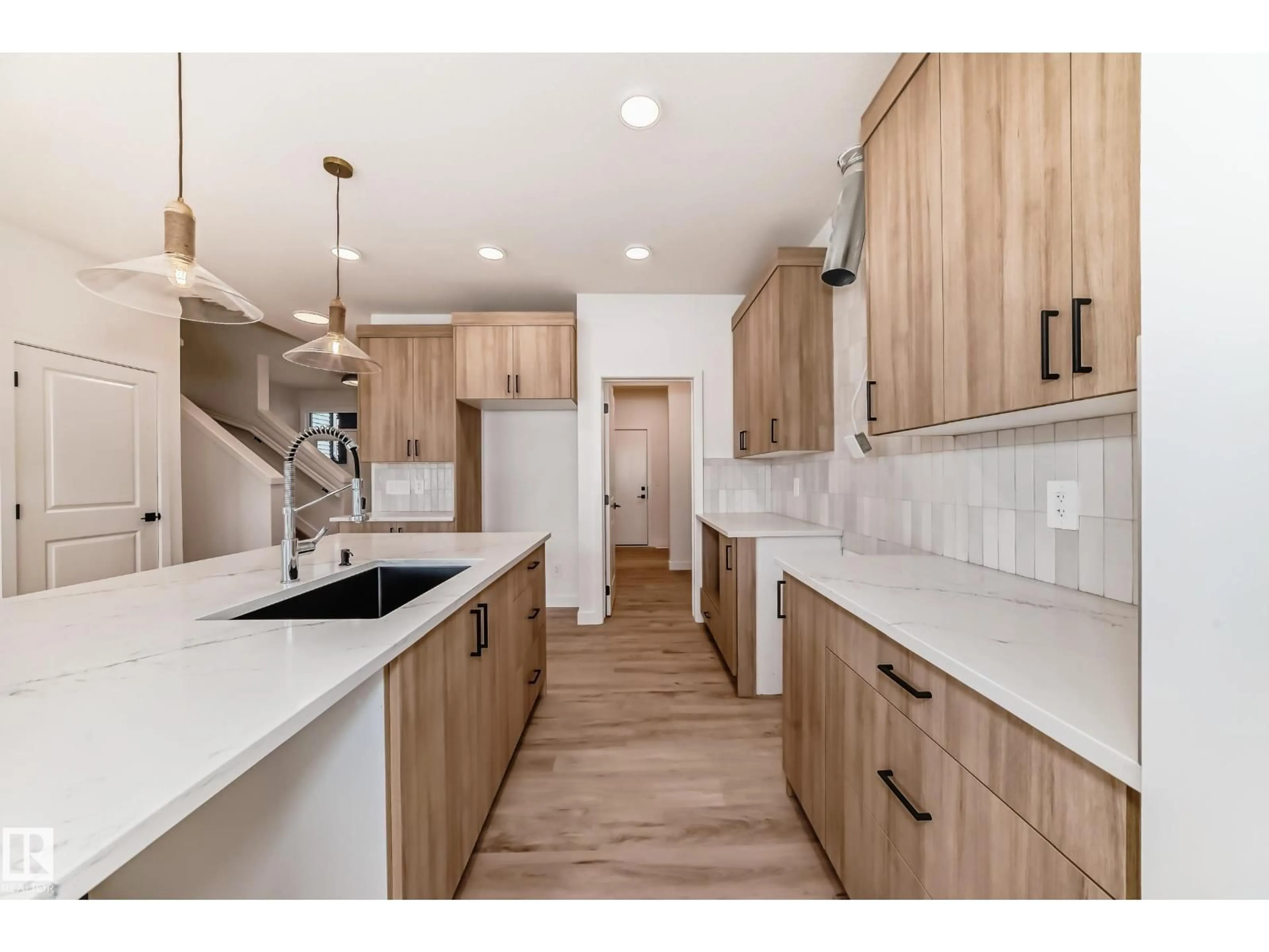 Open concept kitchen, unknown for SW - 8255 KIRIAK LO, Edmonton Alberta T6W5S2