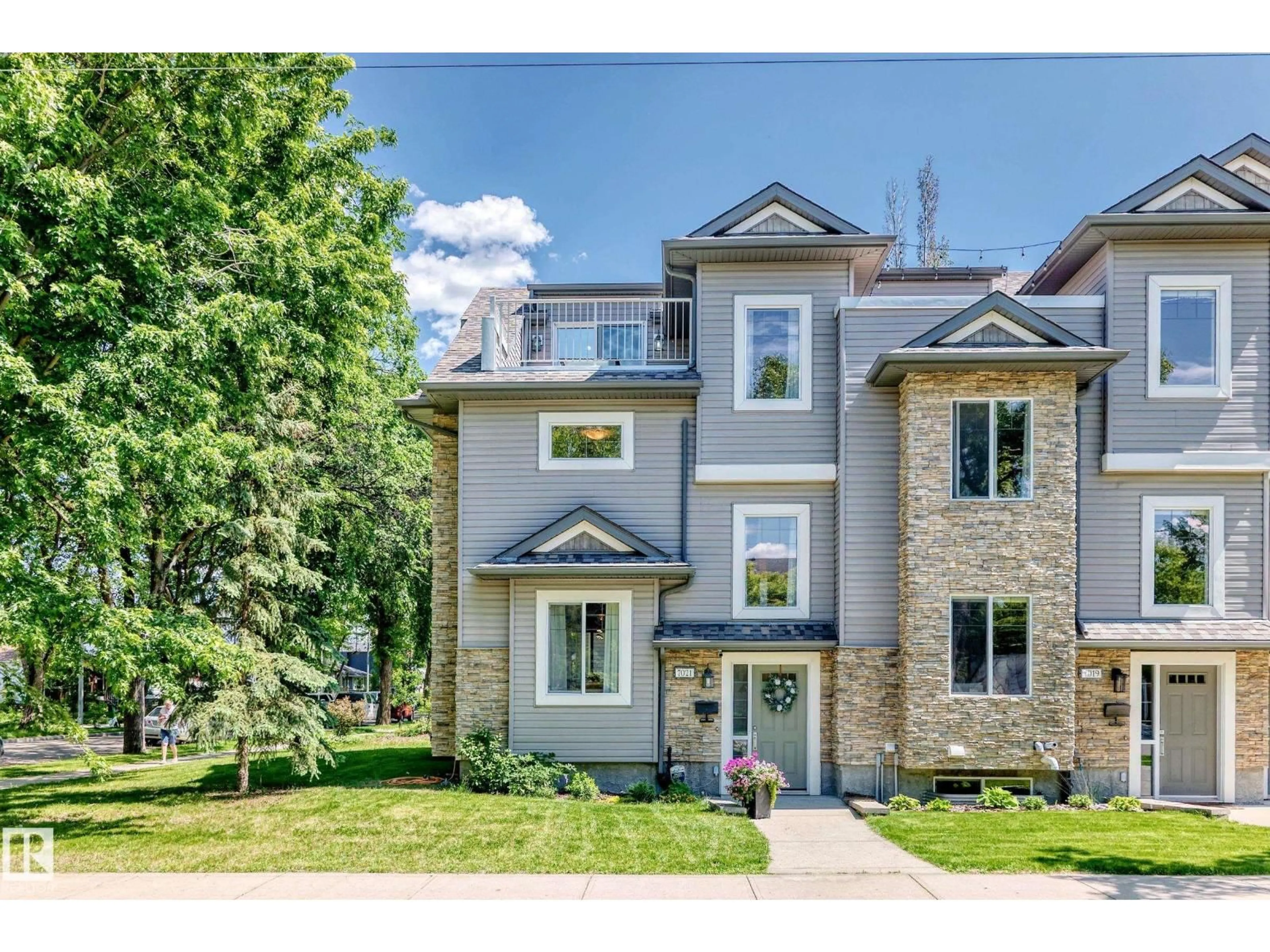 Home with brick exterior material, street for 7021 95 ST, Edmonton Alberta T6E1B9