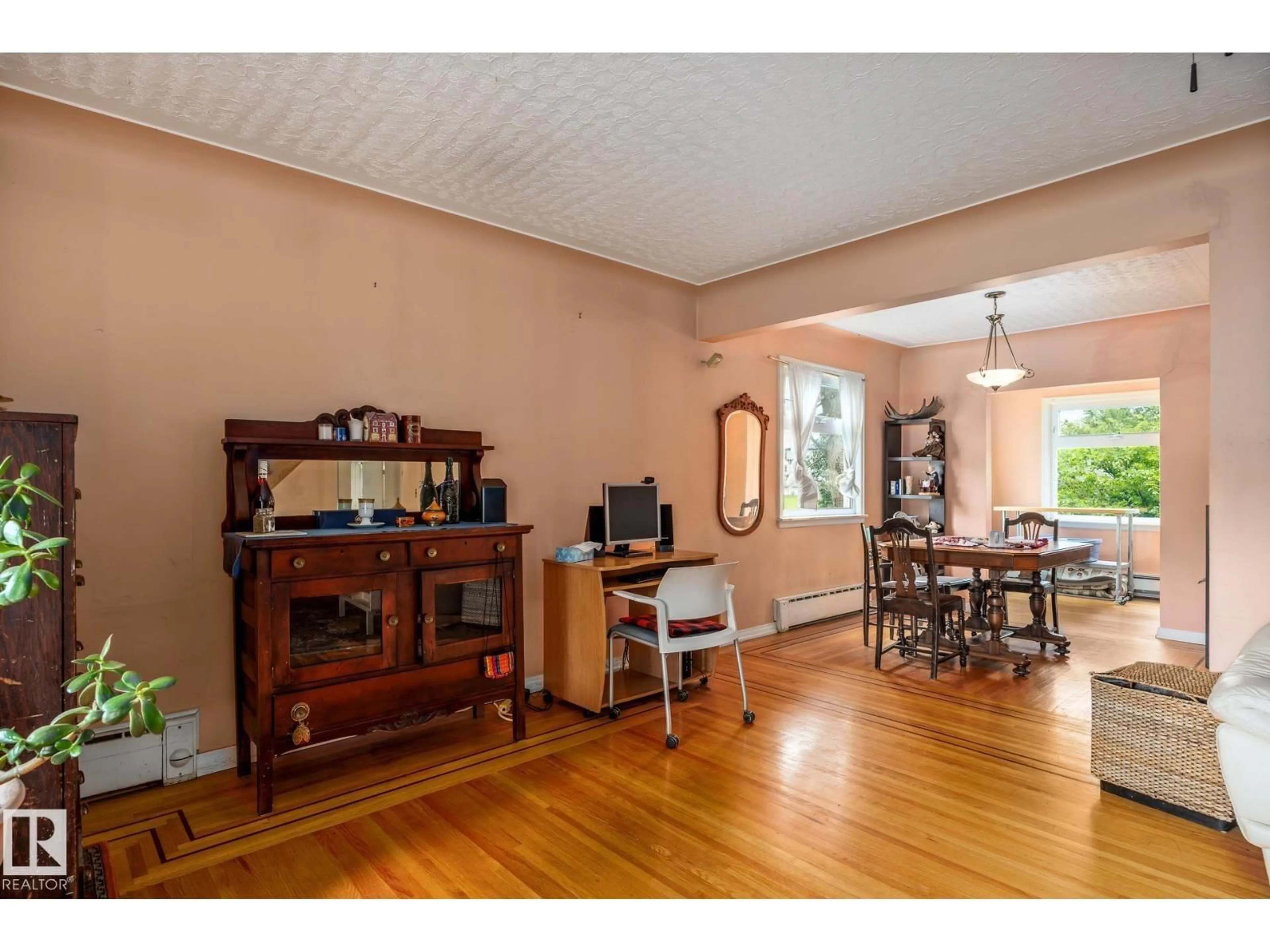 Dining room, wood/laminate floor for 11022 110 AV, Edmonton Alberta T5H1H9