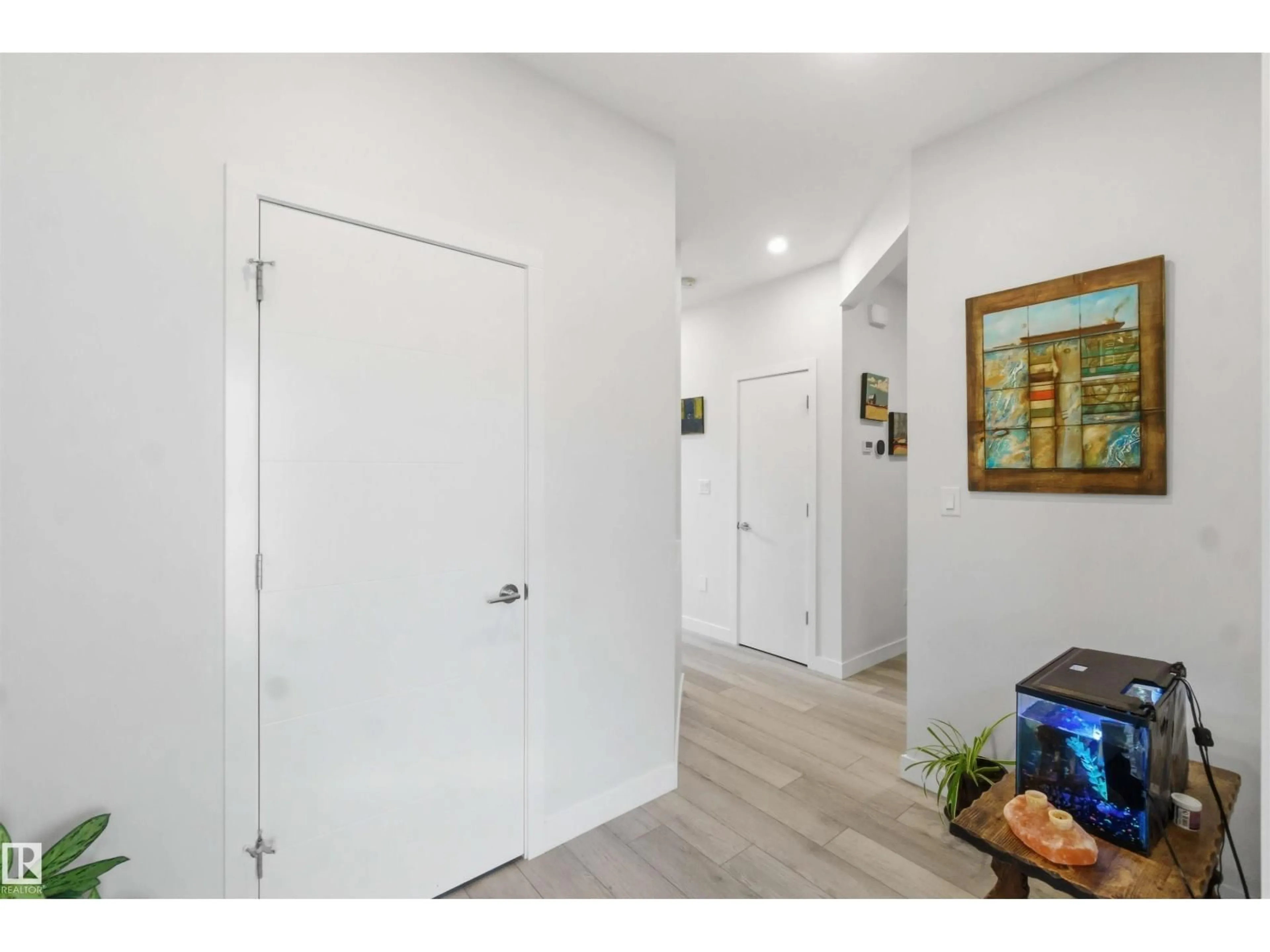 Indoor entryway for 178 REDWING WD, St. Albert Alberta T8N8A5