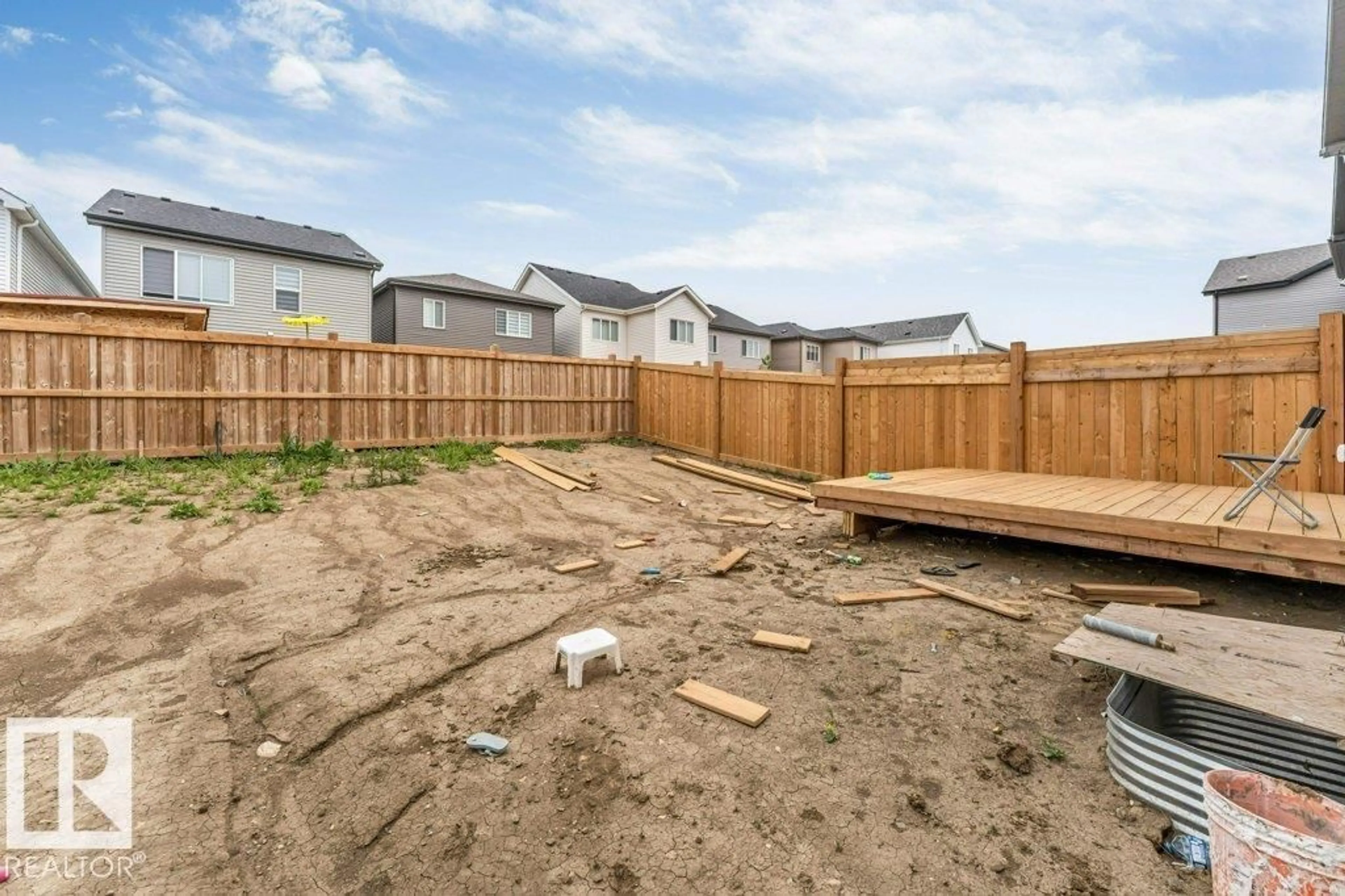 Patio, street for SW - 423 28 ST, Edmonton Alberta T6X3E8
