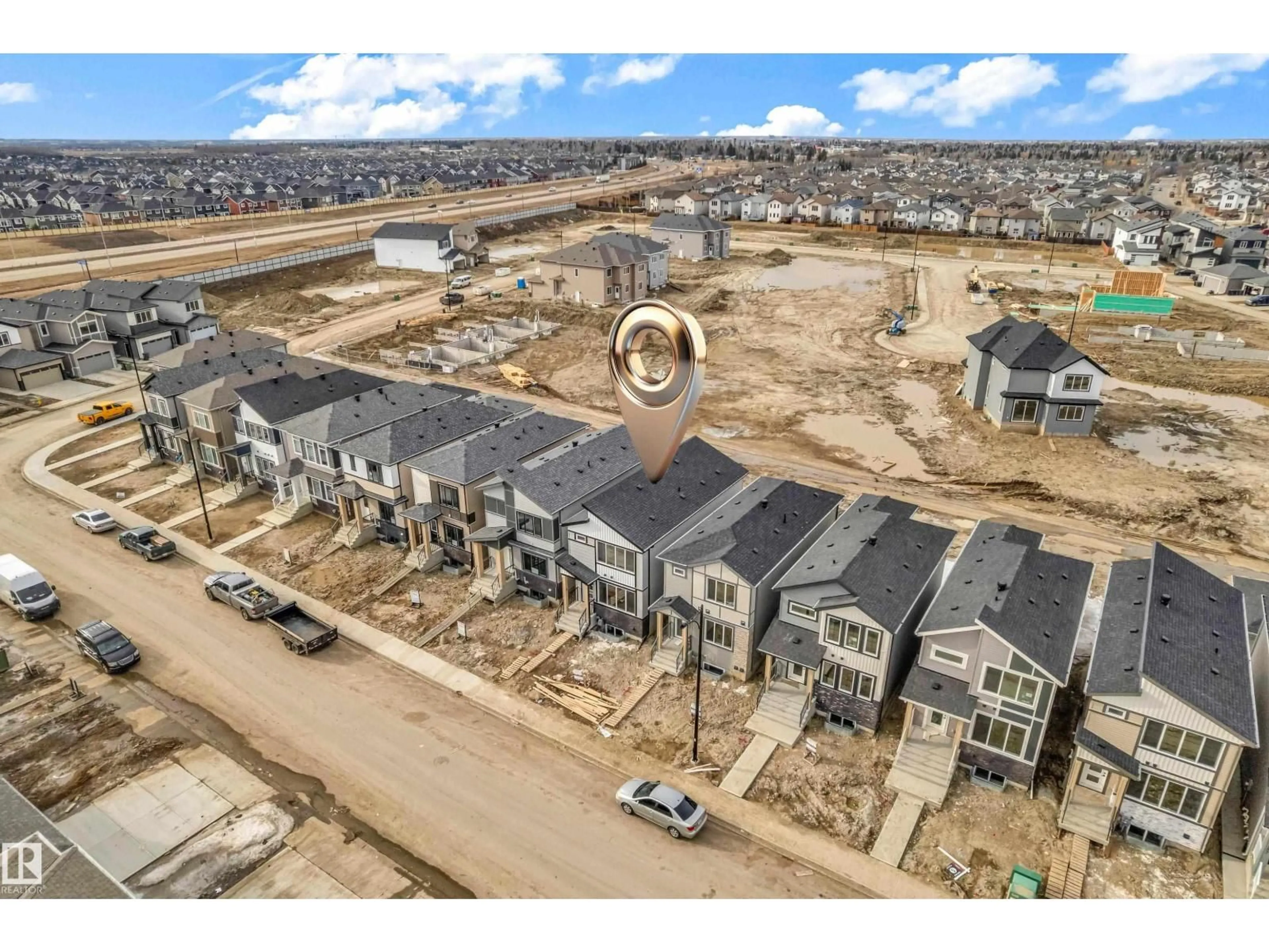 A pic from outside/outdoor area/front of a property/back of a property/a pic from drone, street for 277 MUNN WY, Leduc Alberta T9E1V1