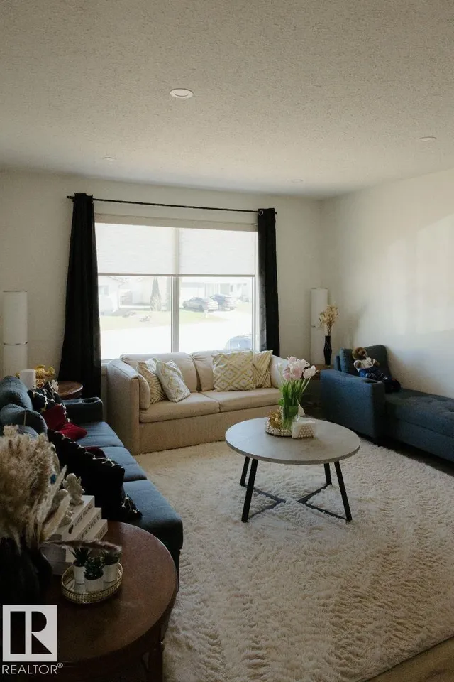 10503A 109 ST, Westlock 4