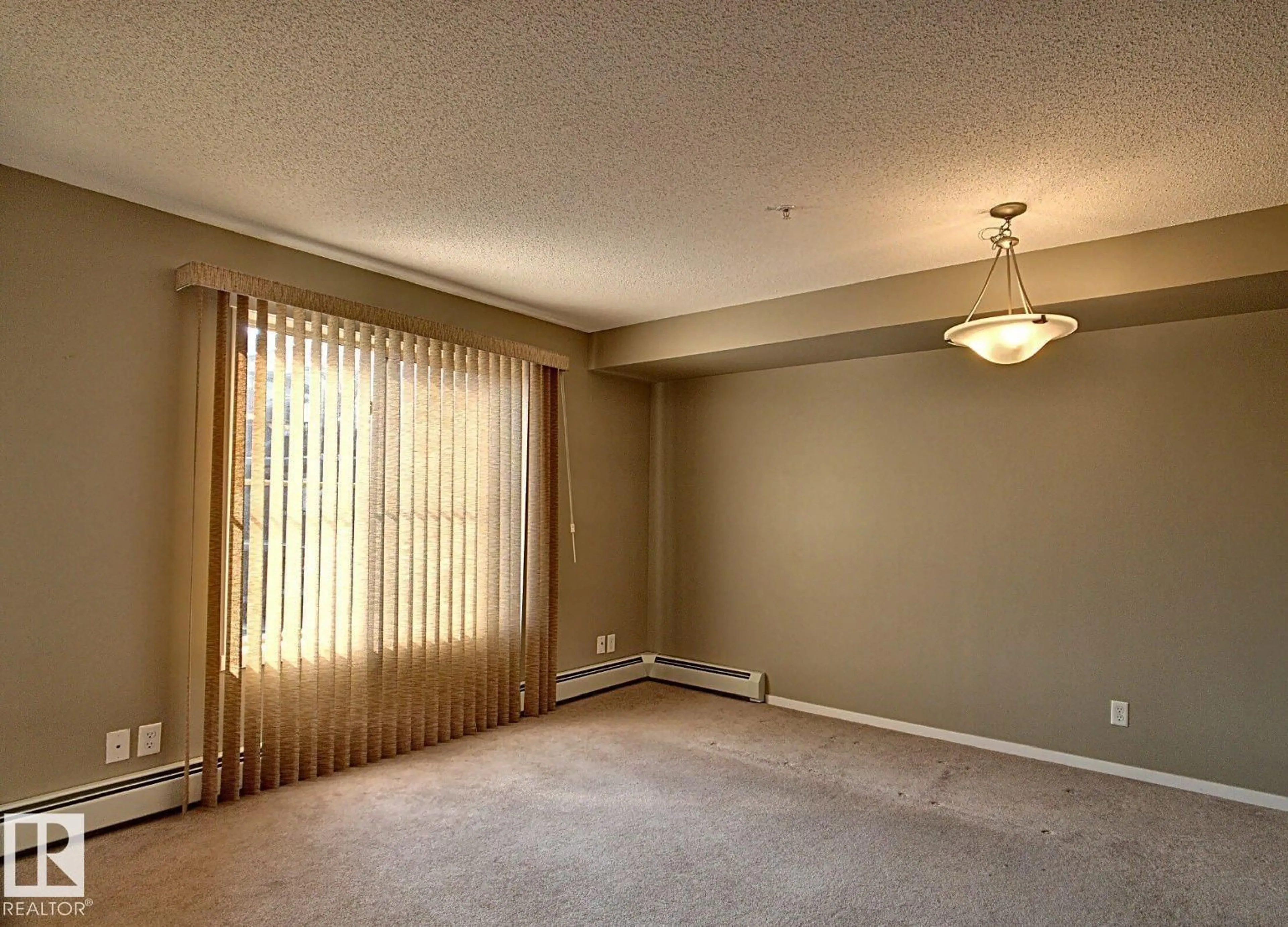 A pic of a room for #328 - 3315 JAMES MOWATT TR, Edmonton Alberta T6W3L9
