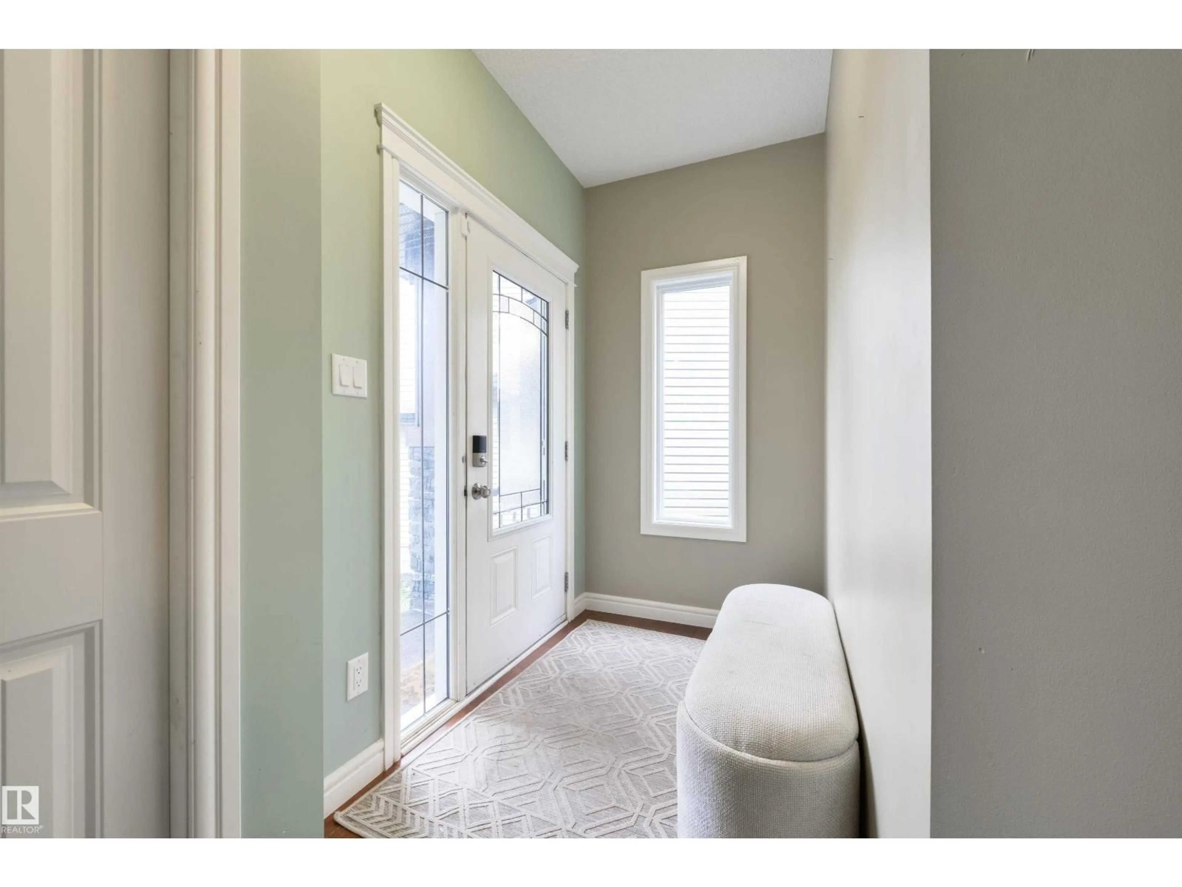 Indoor entryway for SW - 1375 113 ST, Edmonton Alberta T6W0N6